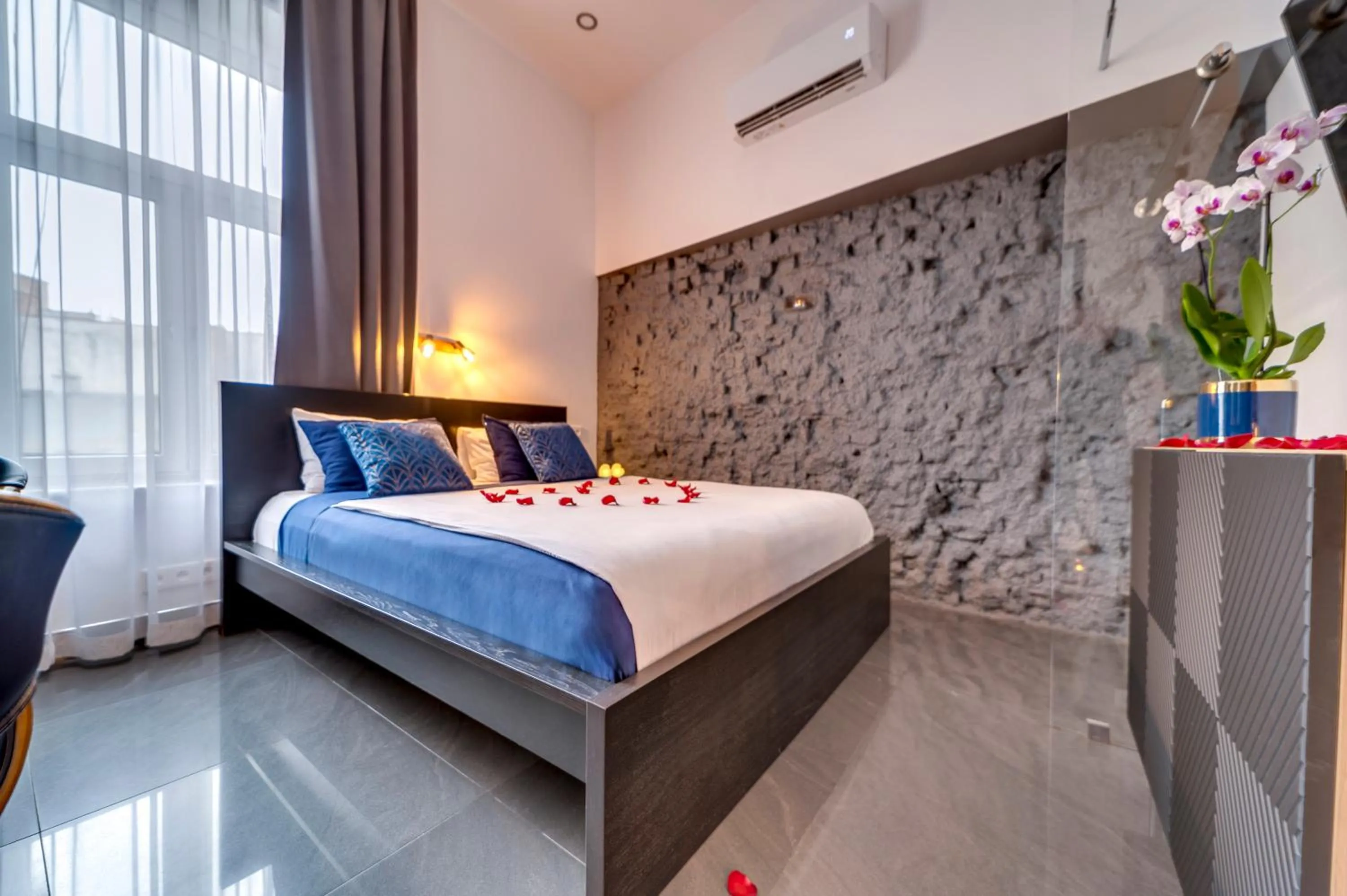 Bed in Komorowski Luxury Guest Rooms