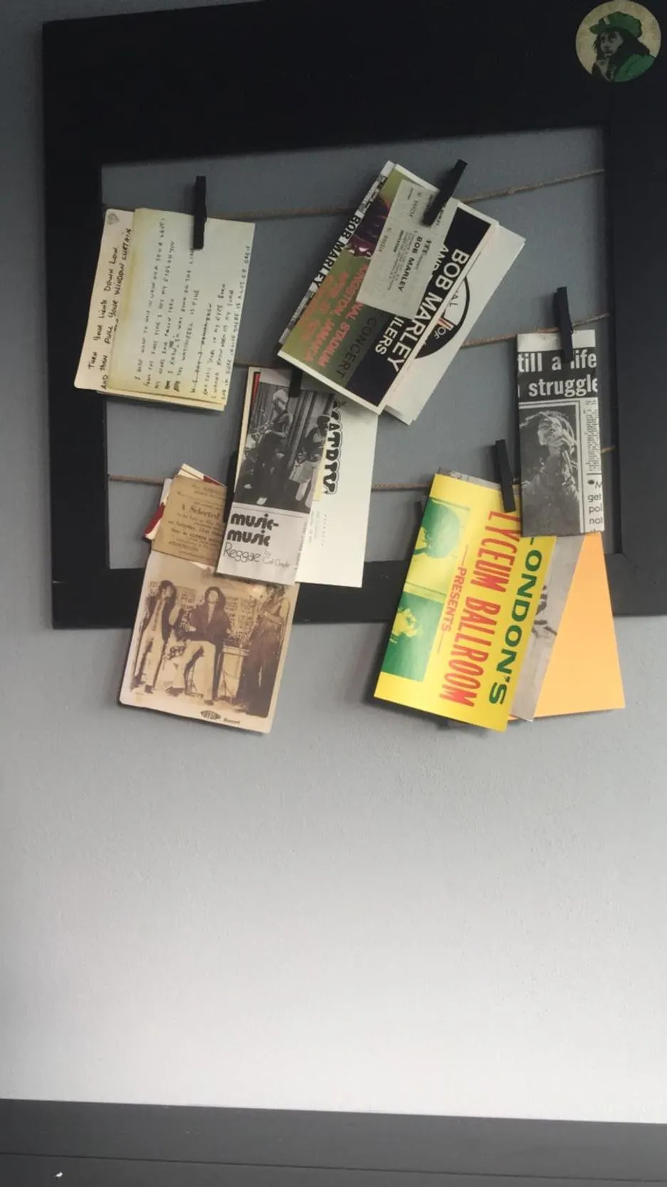 Lounge or bar in Nomada Urban Beach Hostel- Calle Loiza