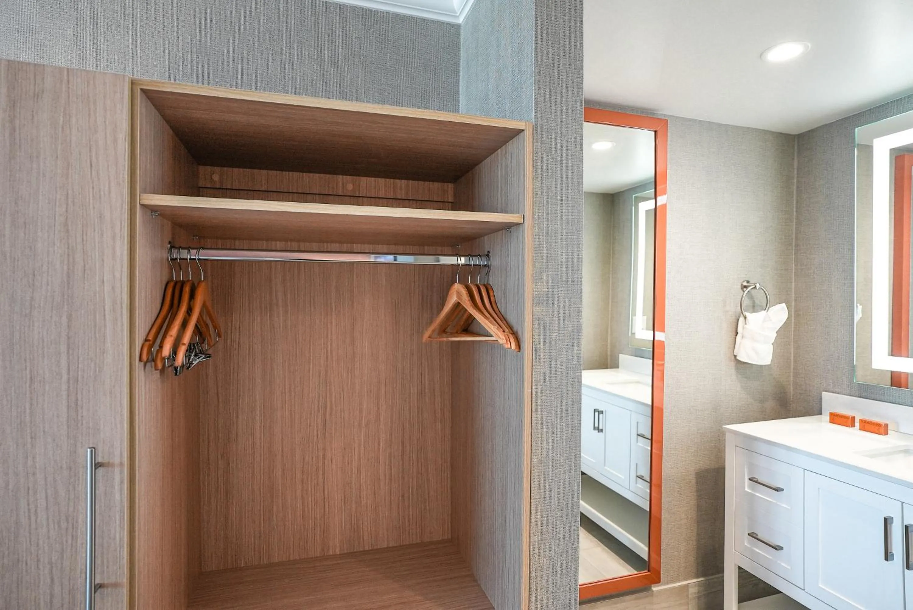 Bed in Spray Beach Hotel