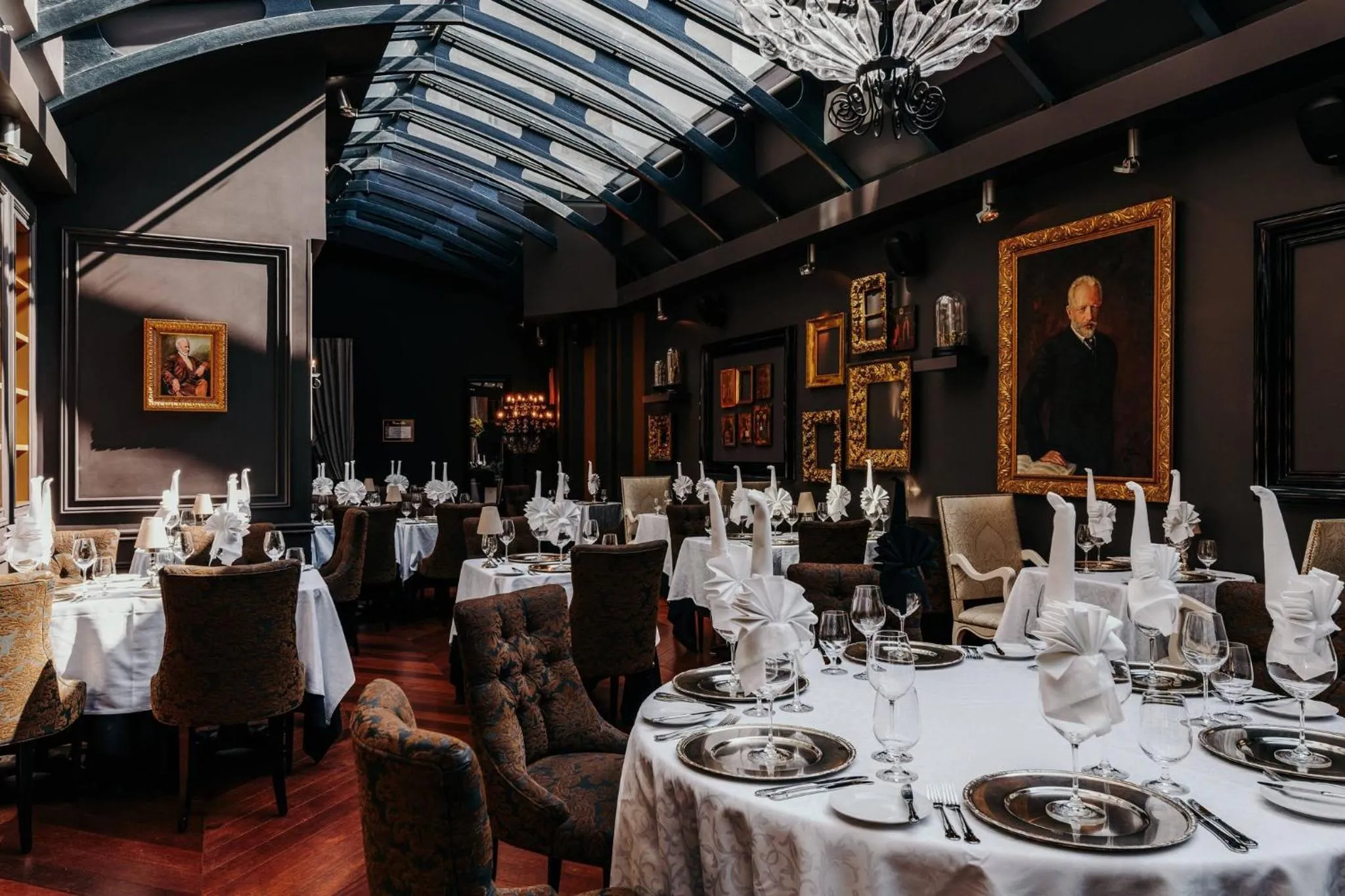 Restaurant/places to eat in Hotel Telegraaf, Autograph Collection