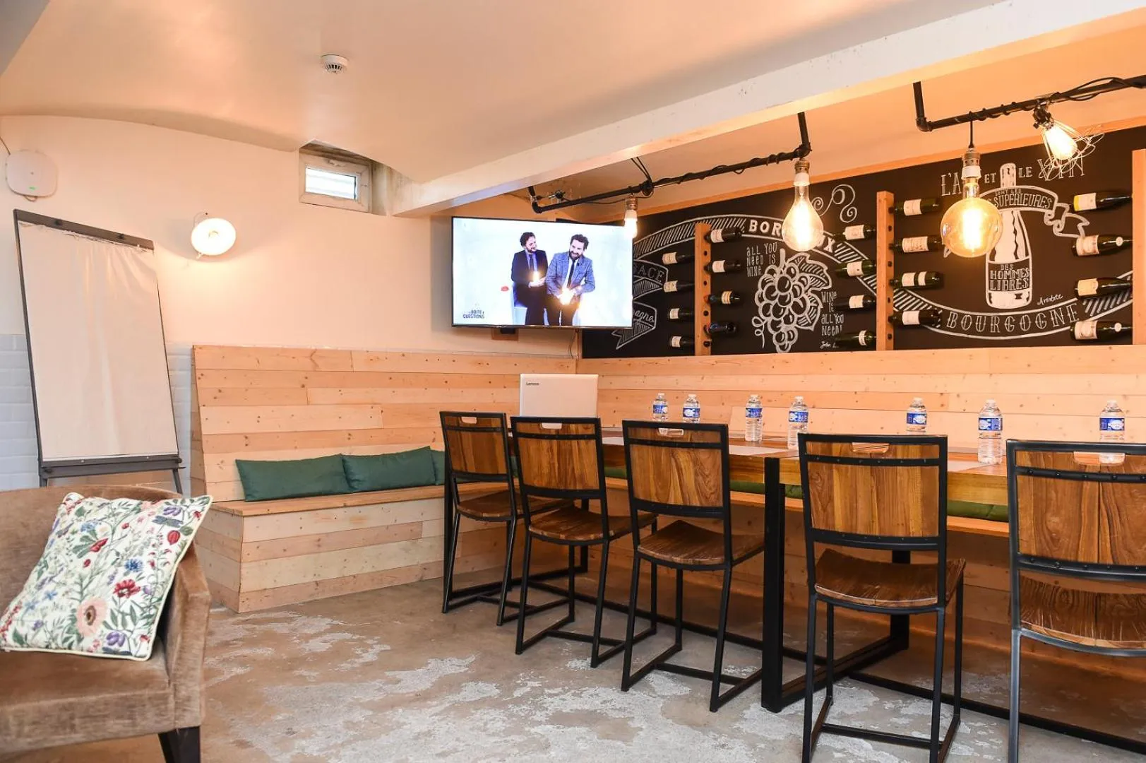 Business facilities in The Originals Boutique Hôtel La Villa Ouest & Spa