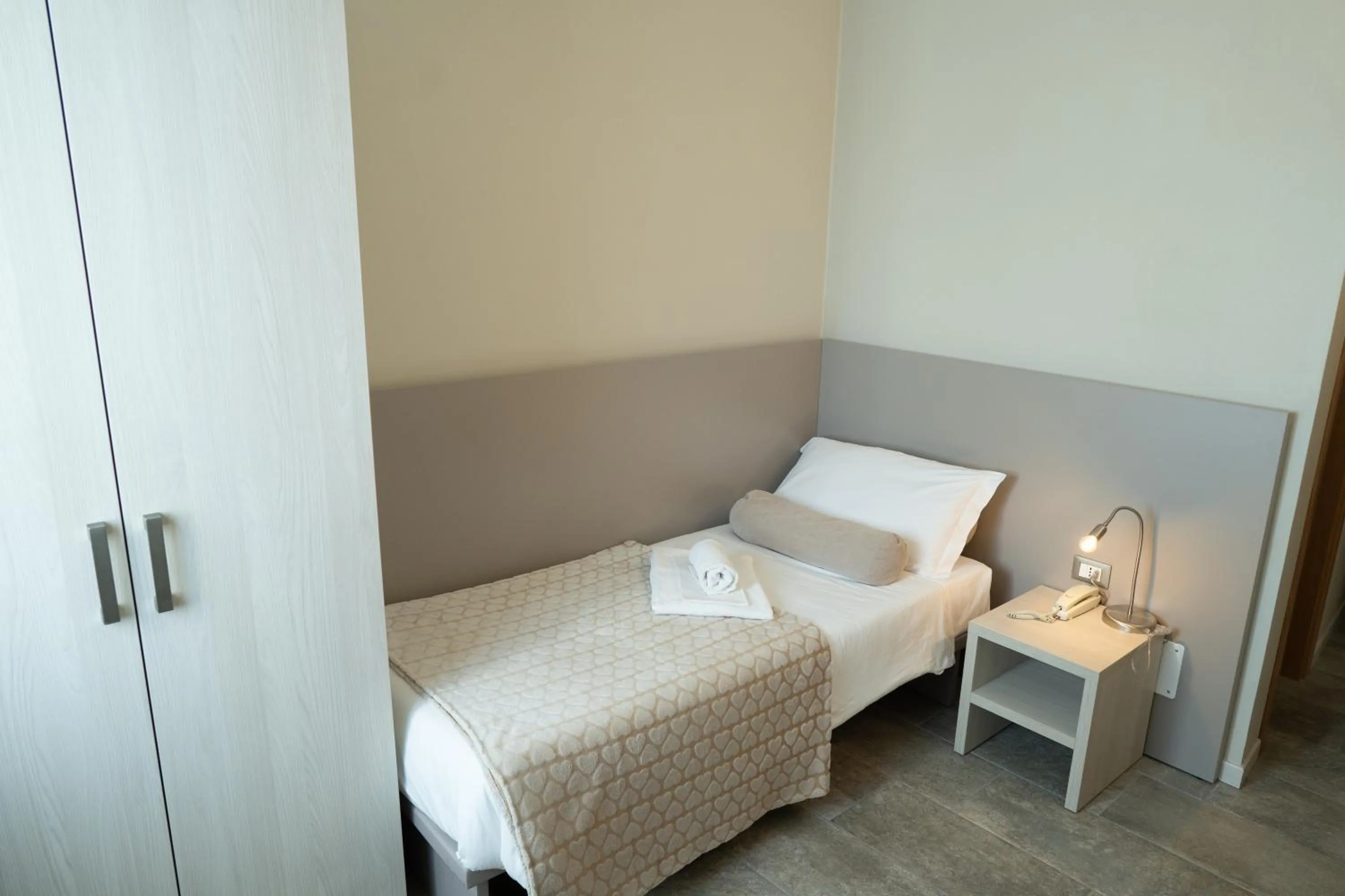 Photo of the whole room, Bed in Hotel Europa