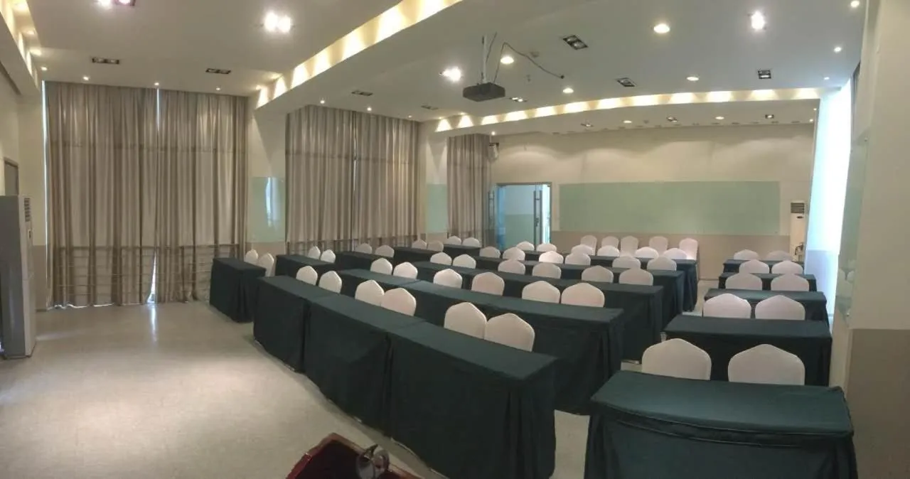 Meeting/conference room in Jinjiang Inn - Chengdu Wenshufang