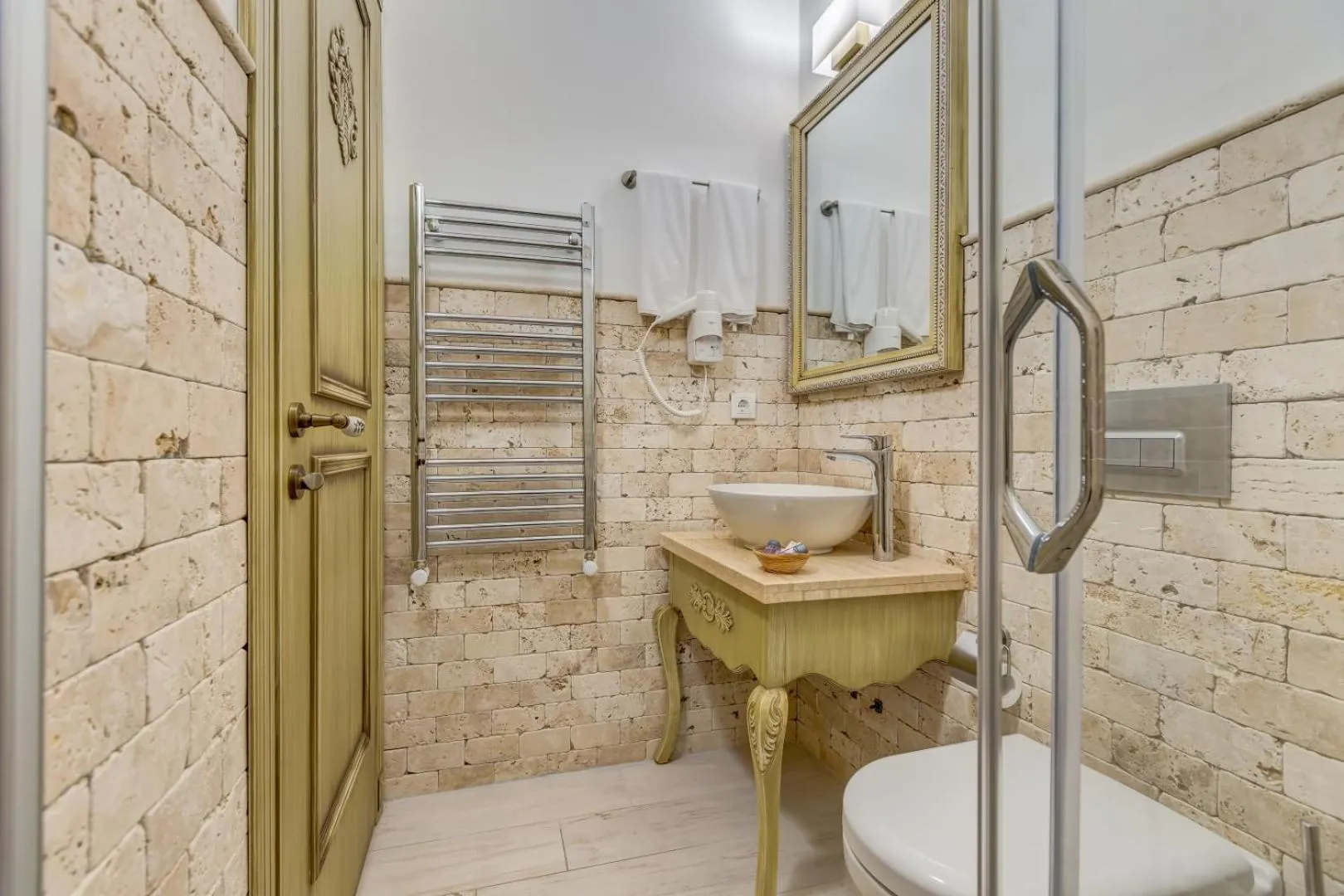 Shower in Bel Canto Alaçatı Hotel