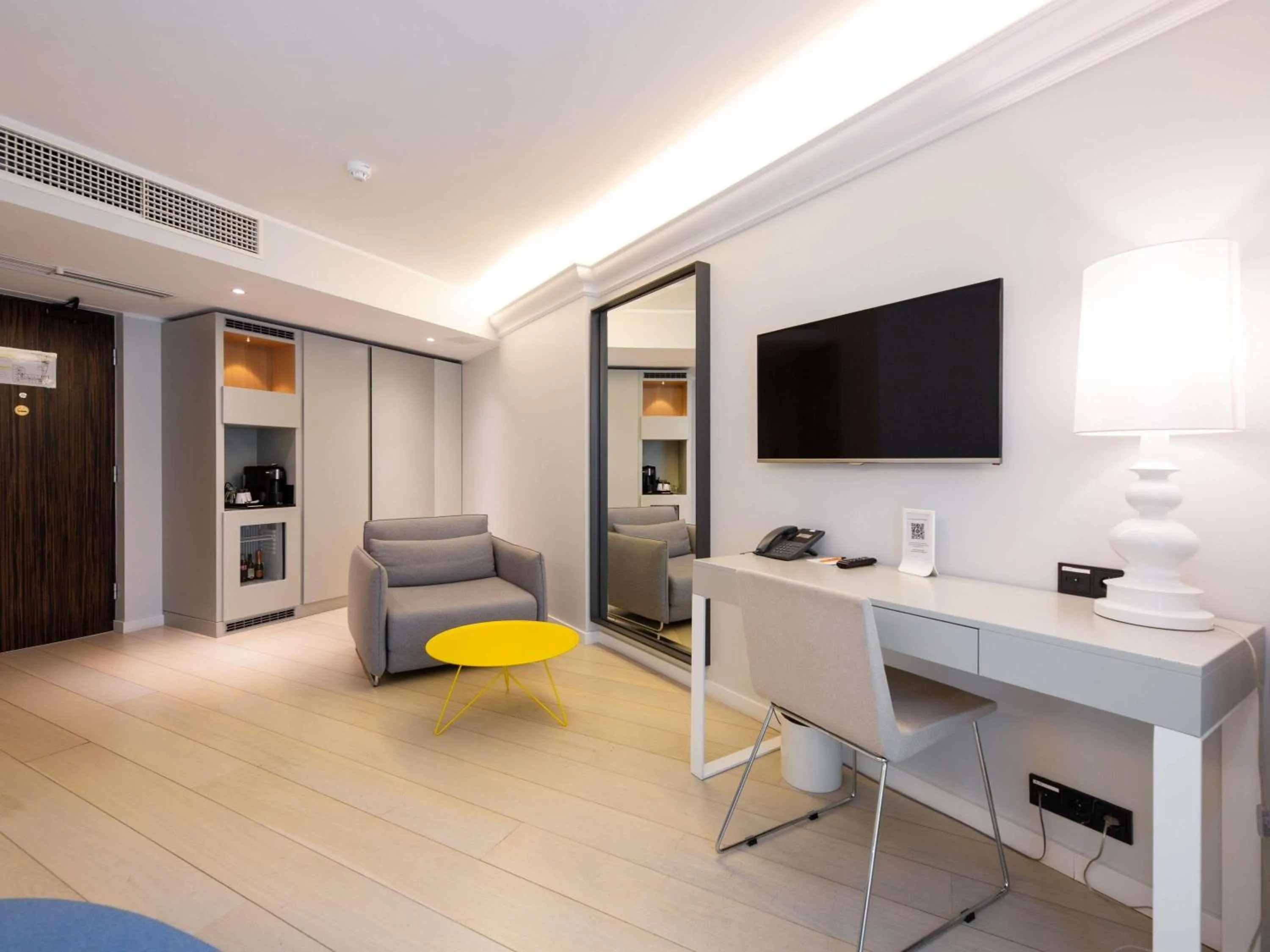 Bedroom in ibis Styles Tallinn