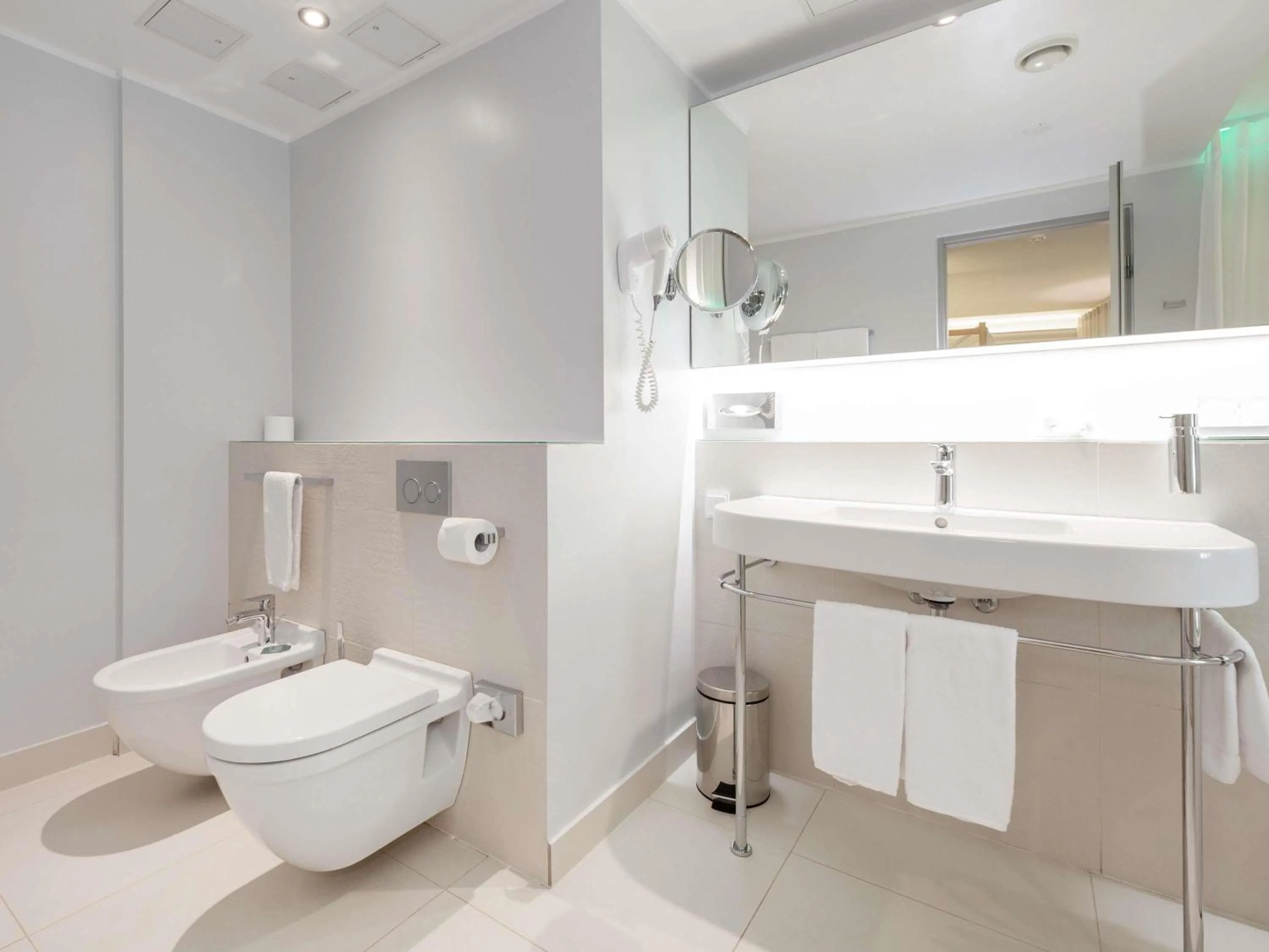 Bedroom in ibis Styles Tallinn