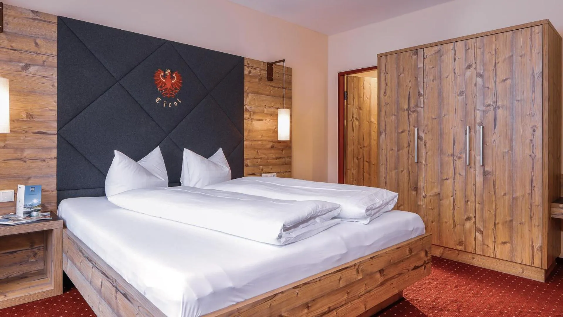 Bedroom, Bed in Panorama Appartements