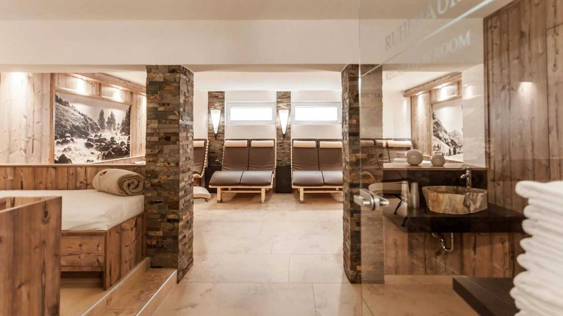 Sauna, Bed in Panorama Appartements