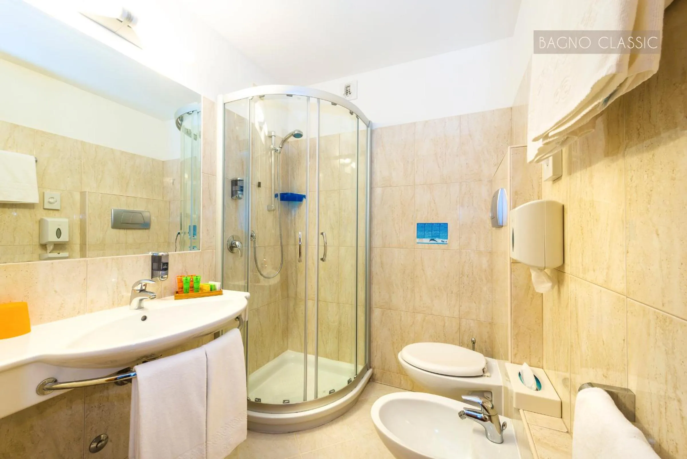 Shower in Hotel San Marco