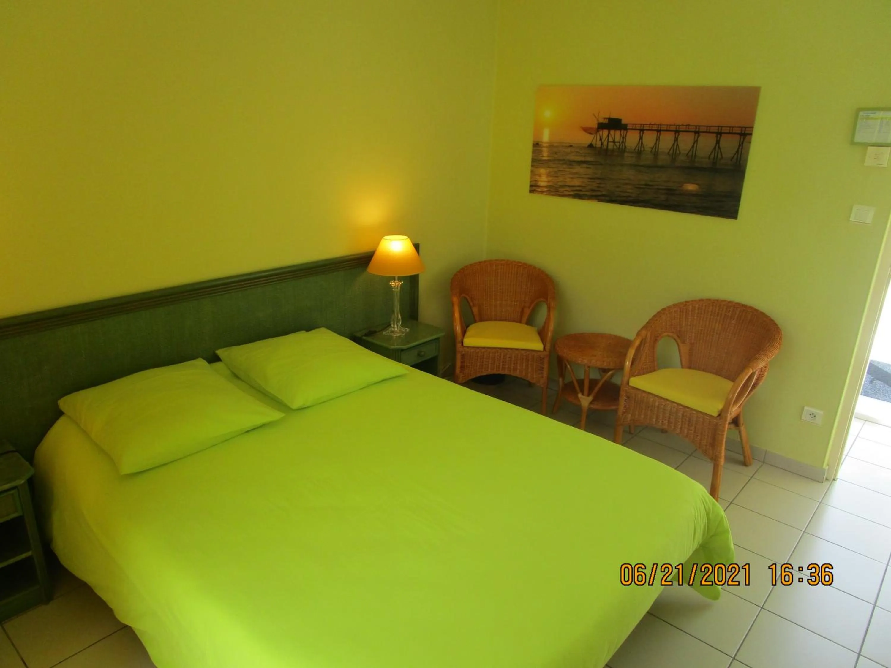 Bed in Locatlantique