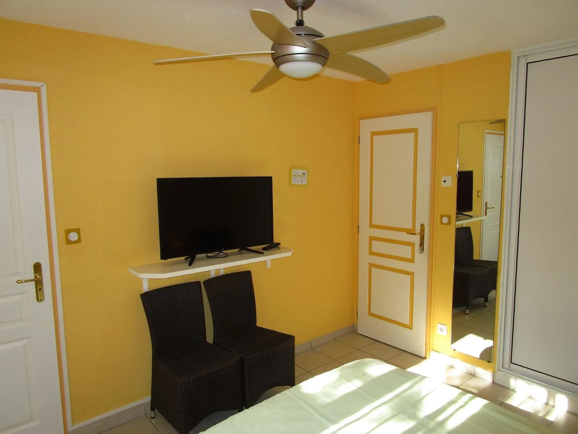 Bed in Locatlantique