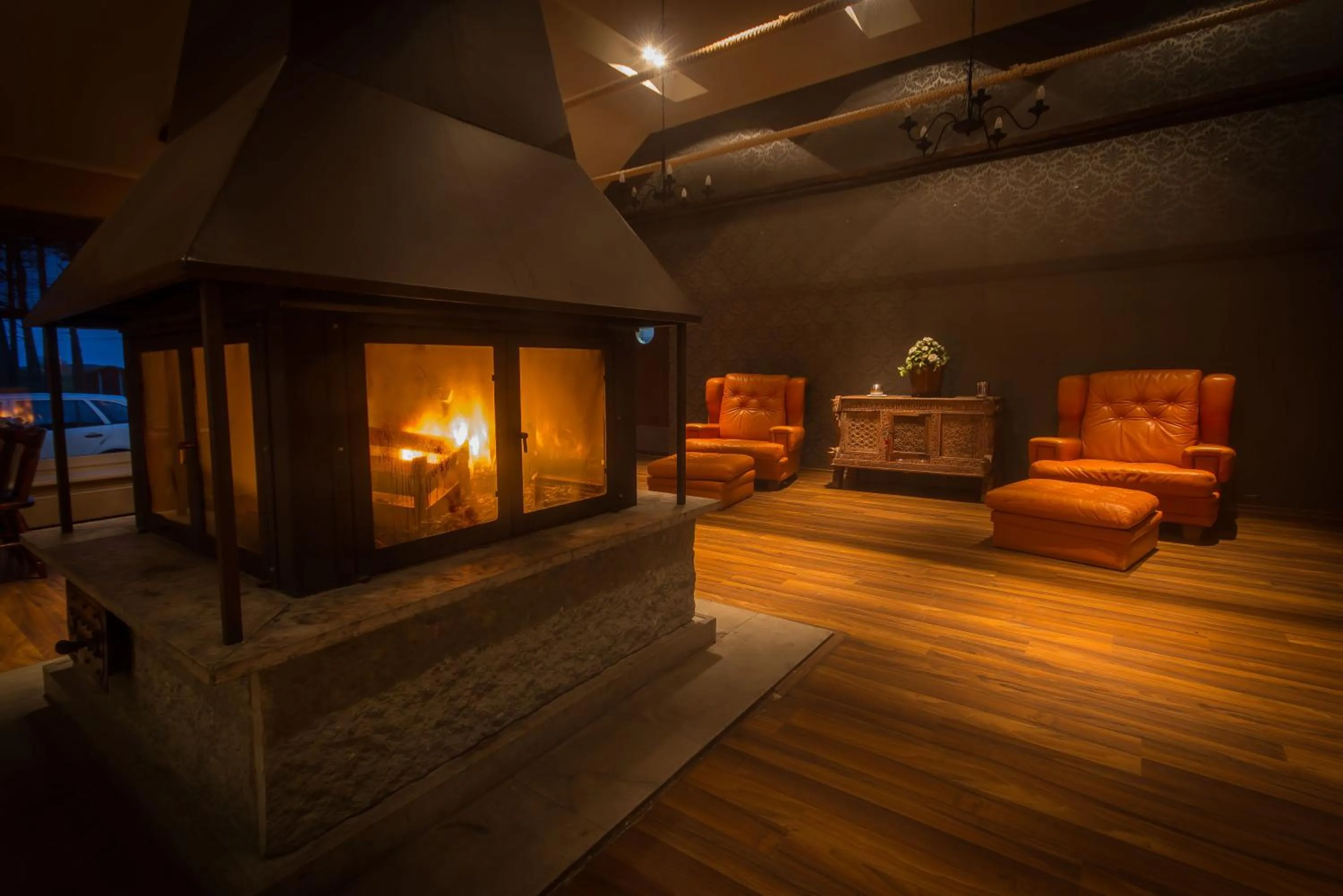 Restaurant/places to eat in Peoleo Hotell