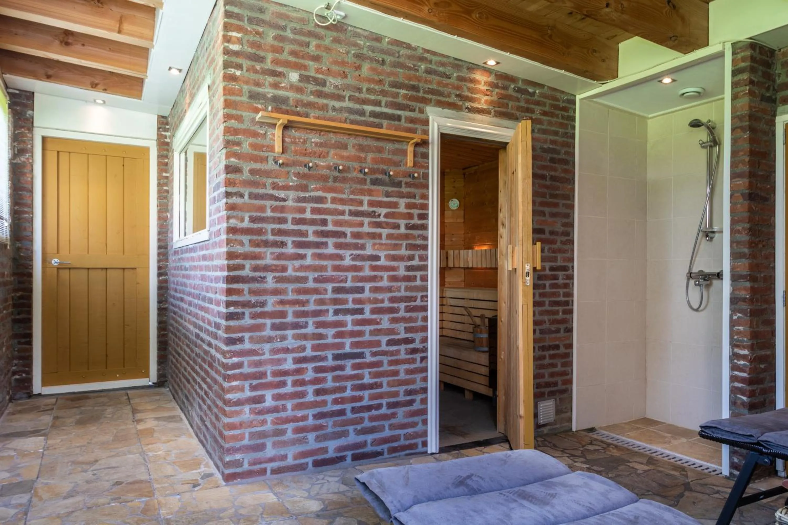 Shower in Hoeve de Eshof