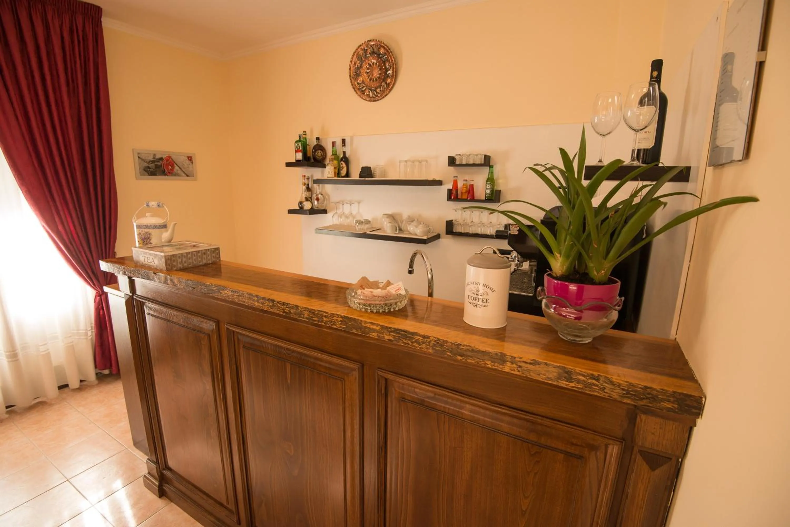 Lounge or bar in Albergo Della Corte