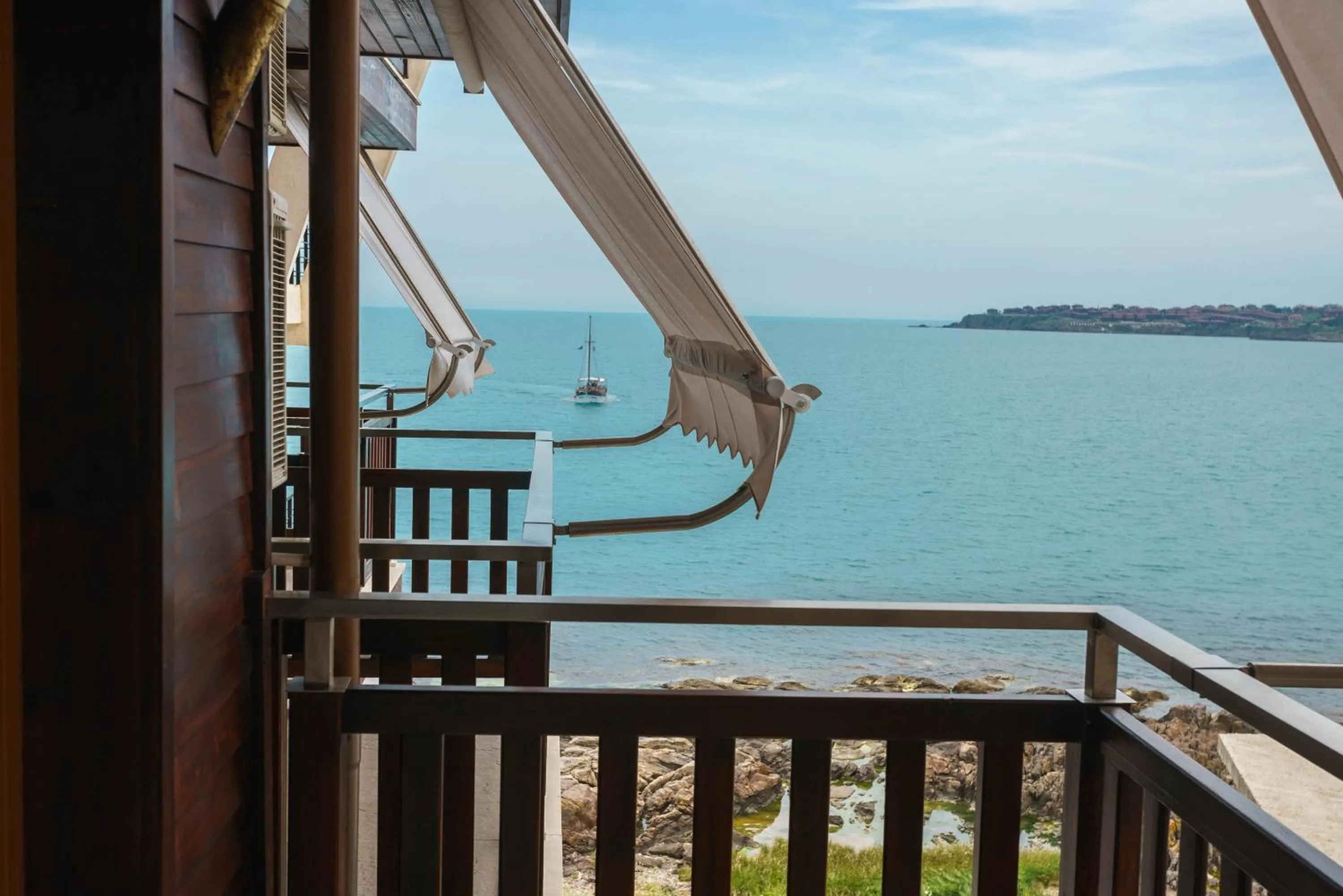 Sea view in Fjord B&B