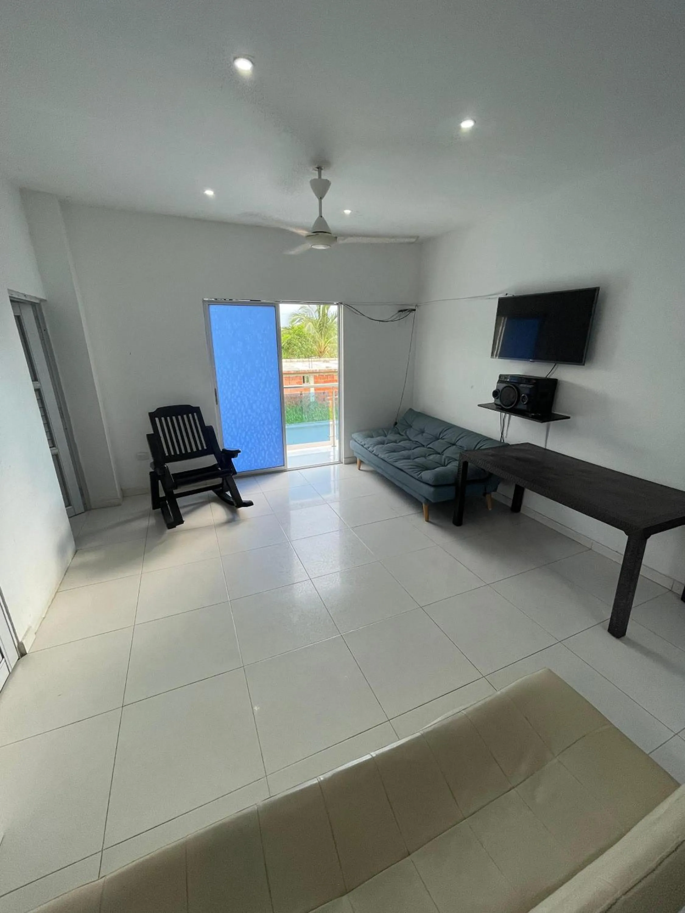 Communal lounge/ TV room in Cabanas Villa Antonella Covenas