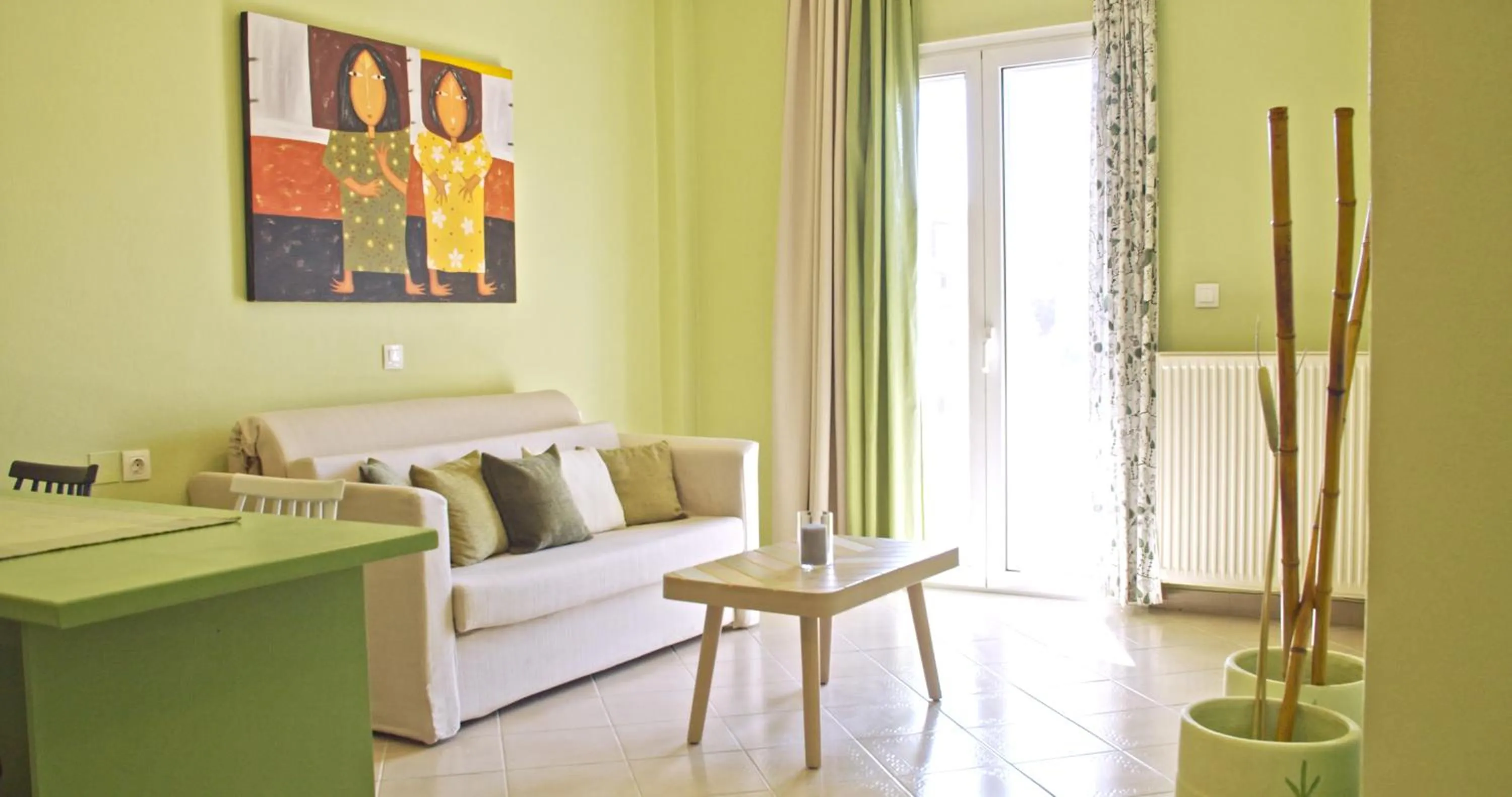 Decorative detail in Waterlily Hotel Apartments