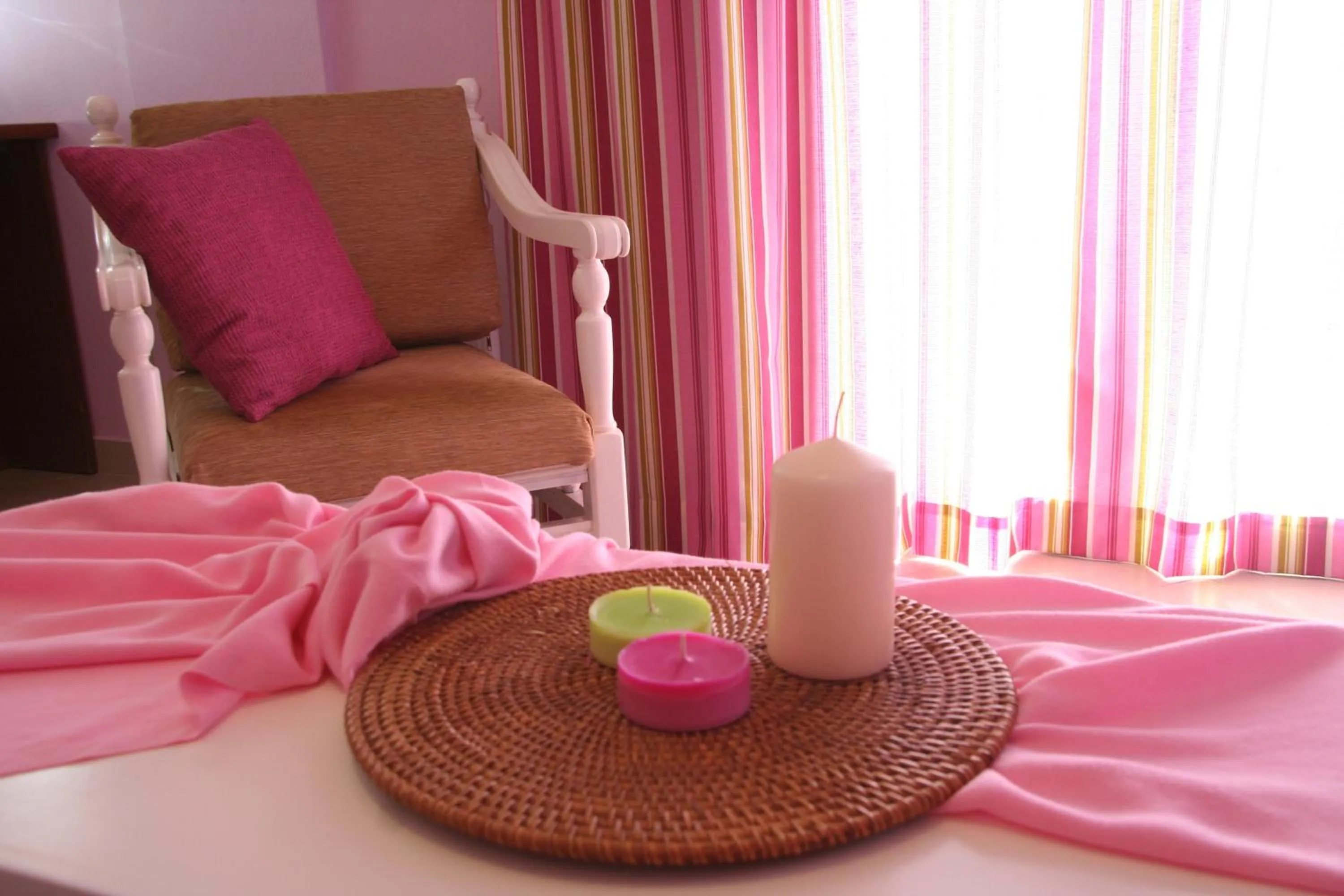 Decorative detail, Bed in Waterlily Hotel Apartments