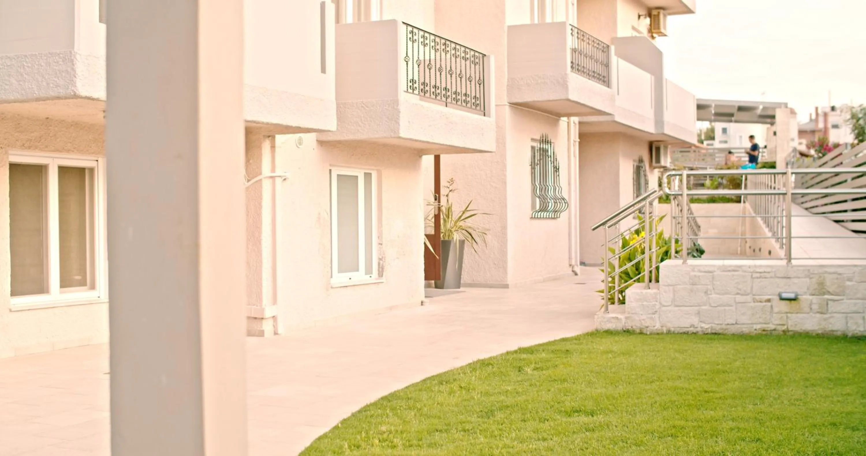 Garden in Waterlily Hotel Apartments