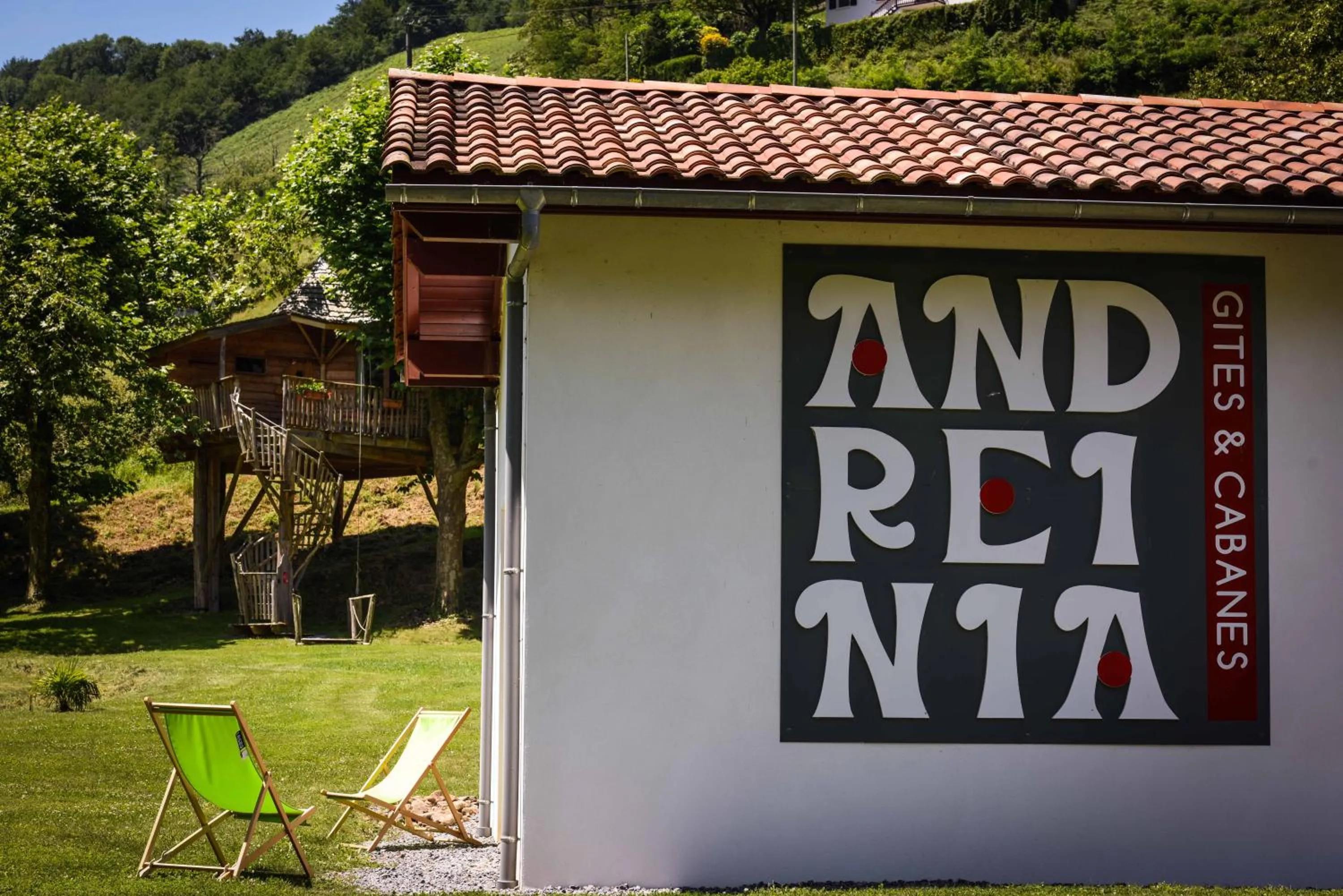 Logis Hôtel Andreinia & Cabanes