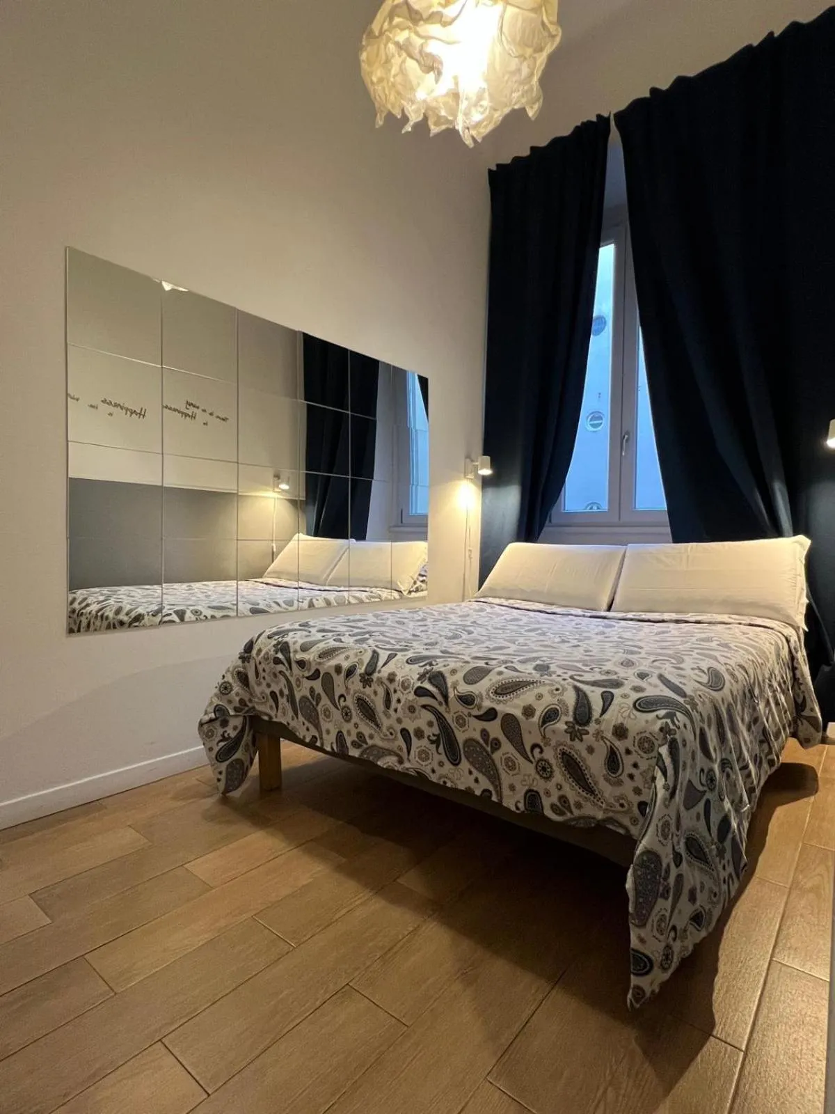 Bedroom, Bed in MiRhome Guest House