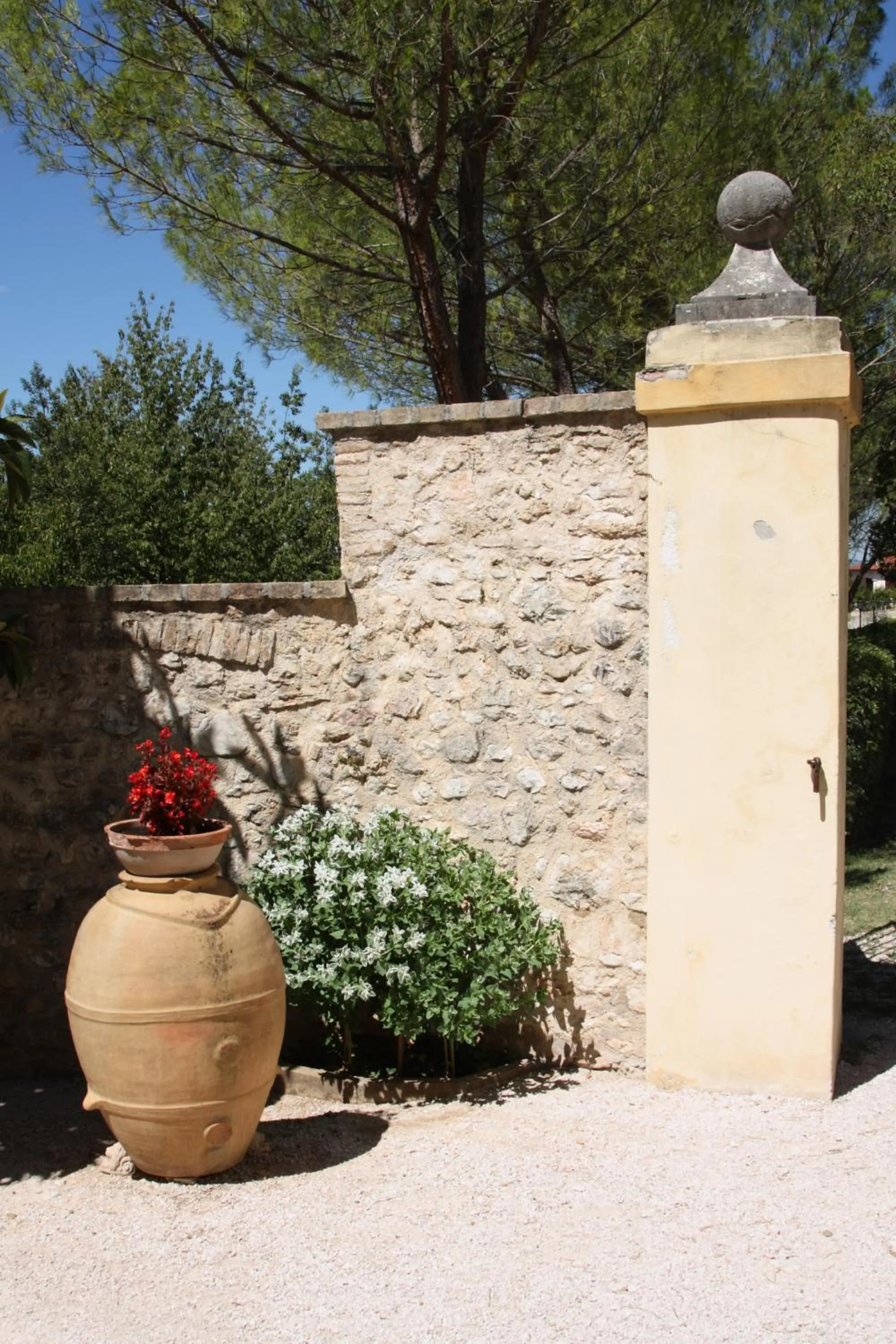 Property building in Villa del Cardinale