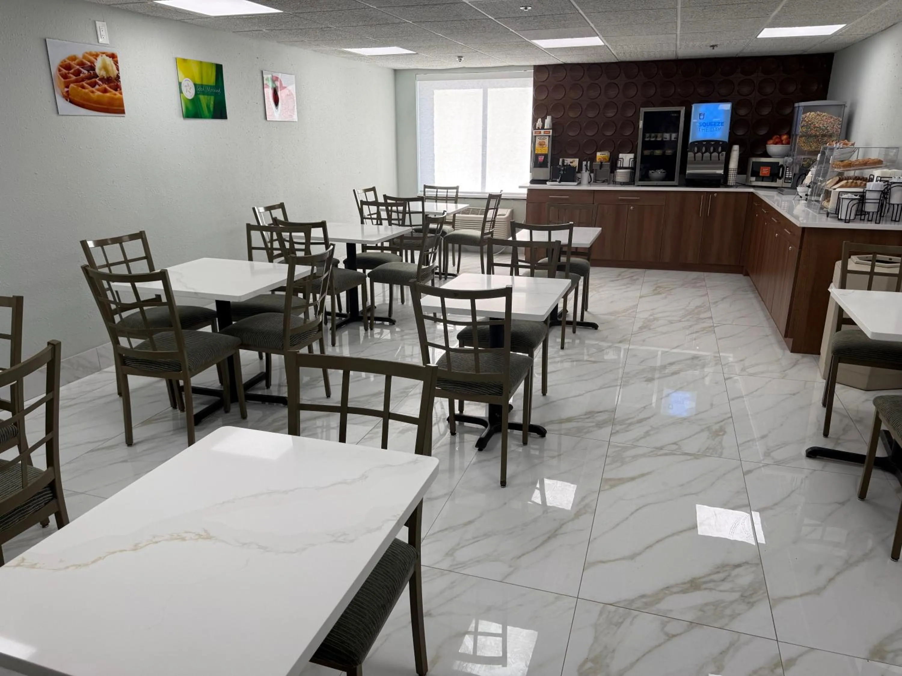 Breakfast in Wingate by Wyndham Livonia