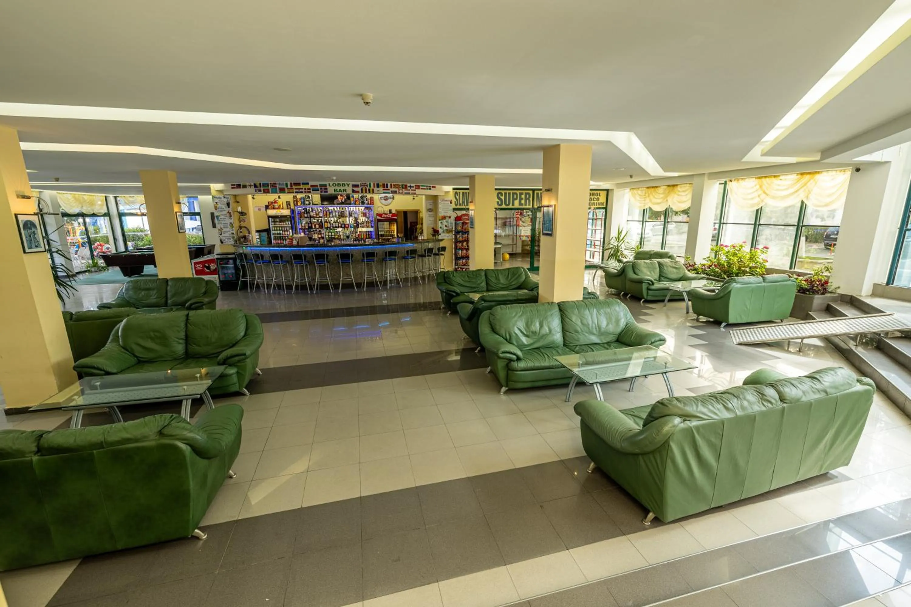 Seating area in Hotel Slavyanski