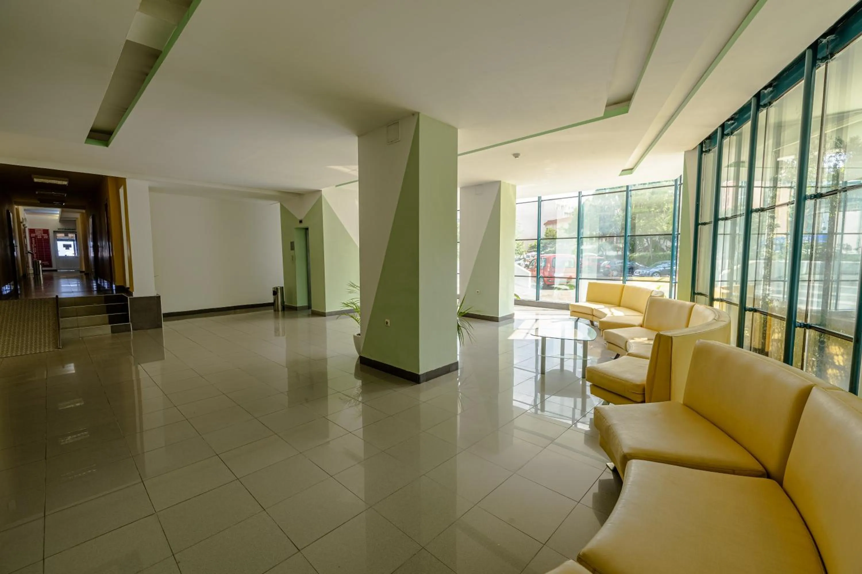 Seating area in Hotel Slavyanski