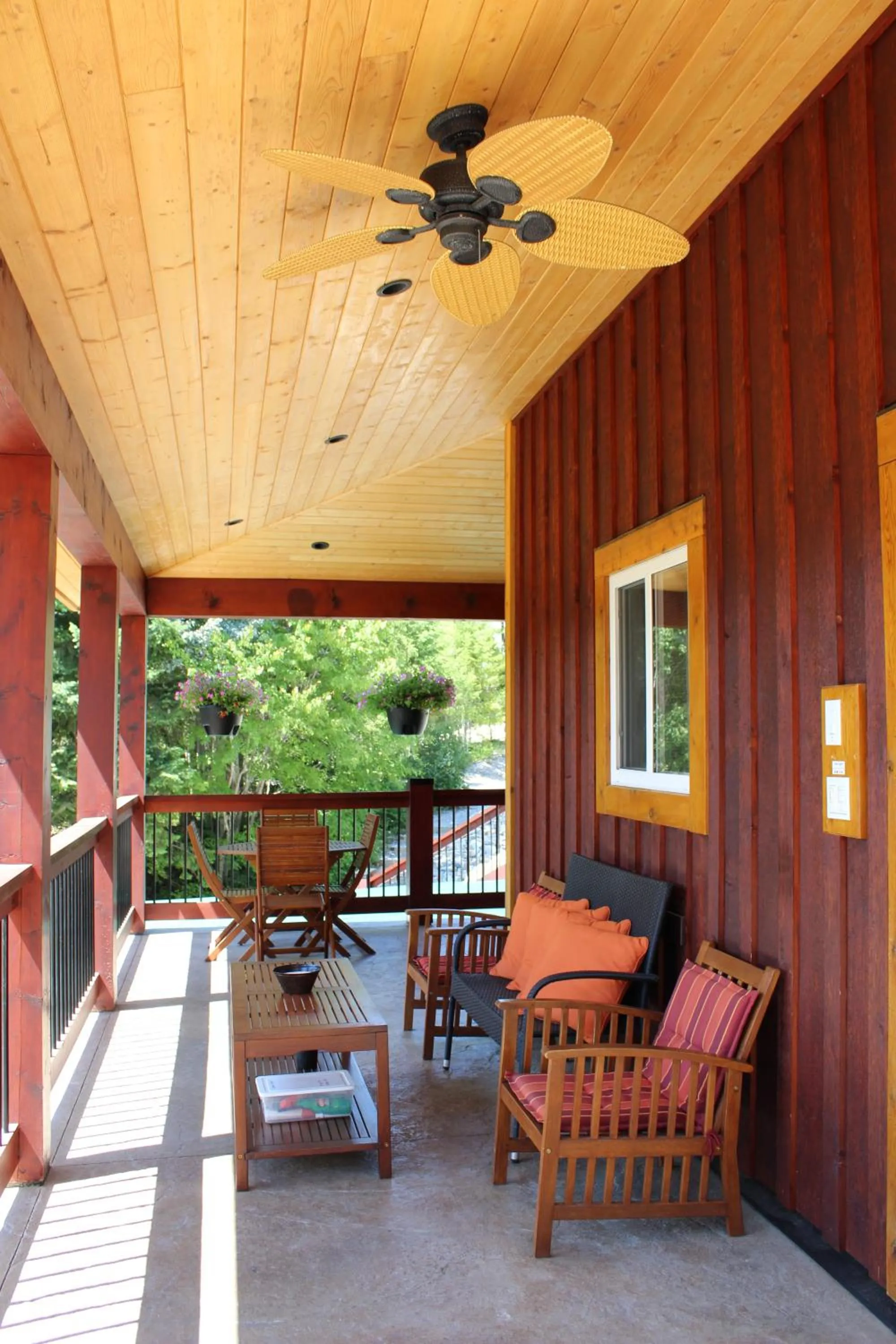 Property building in Cedar House Restaurant & Chalets