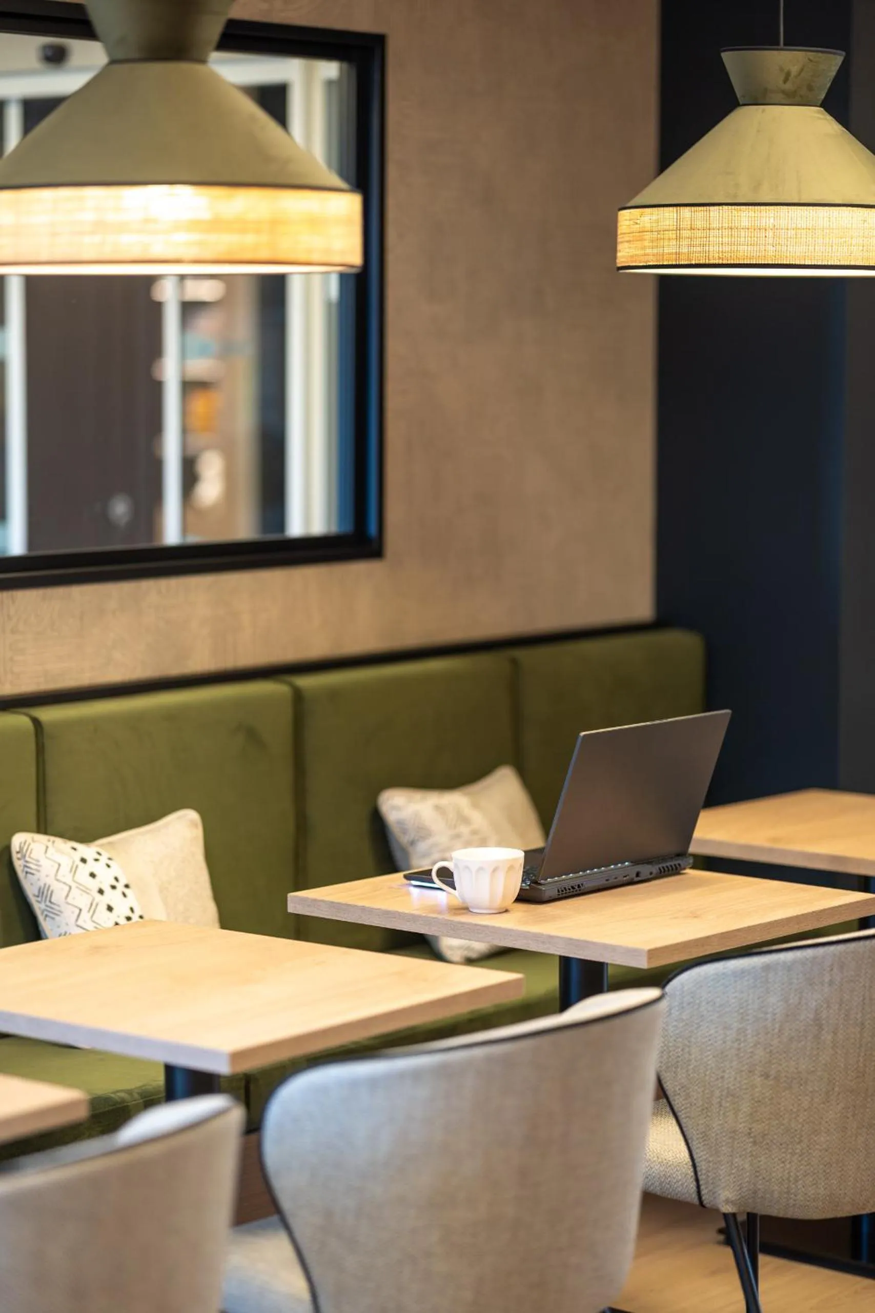 Seating area in Brit Hotel Saint-Méen-le-Grand en Brocéliande