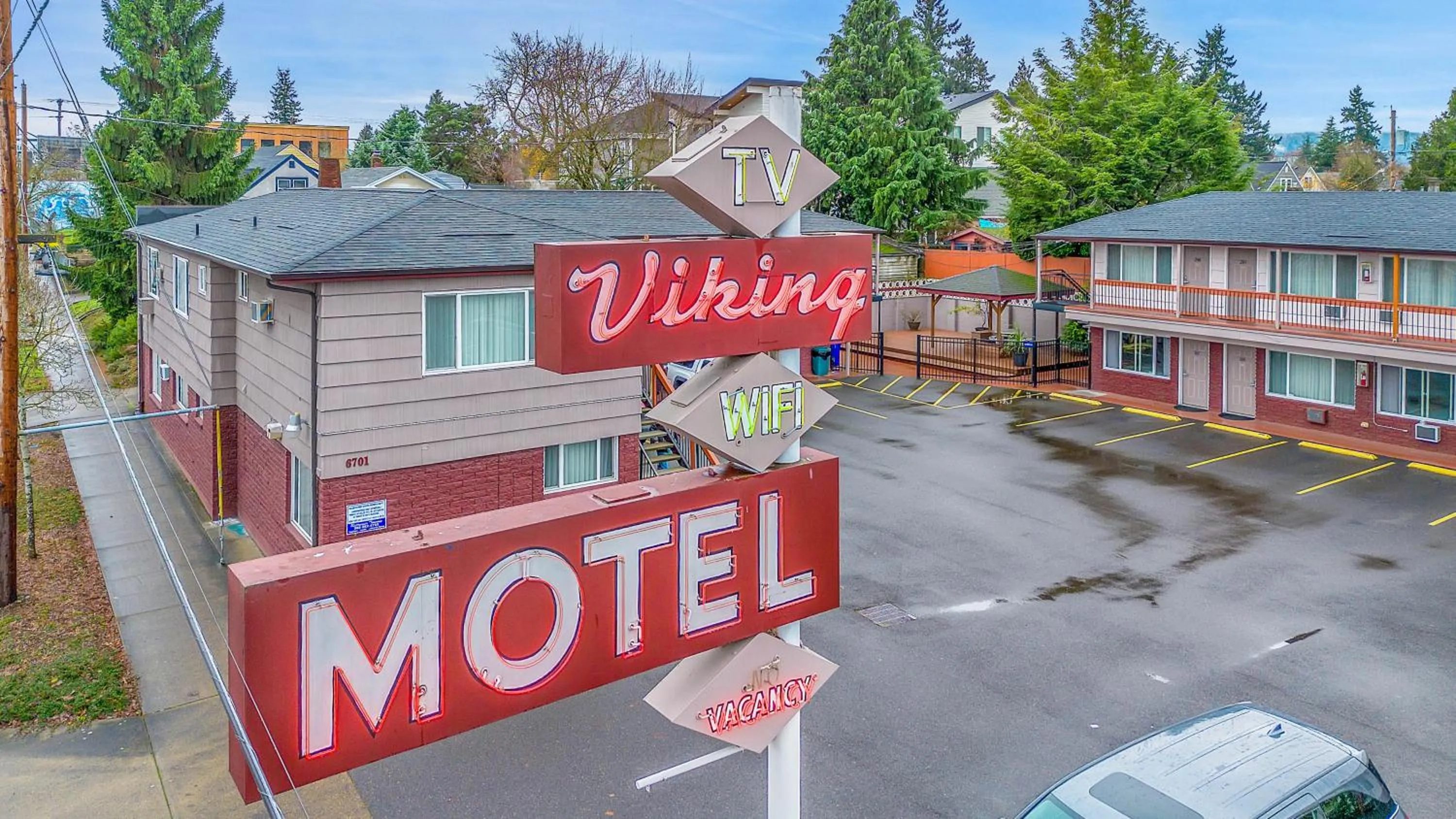 Property building in Viking Motel