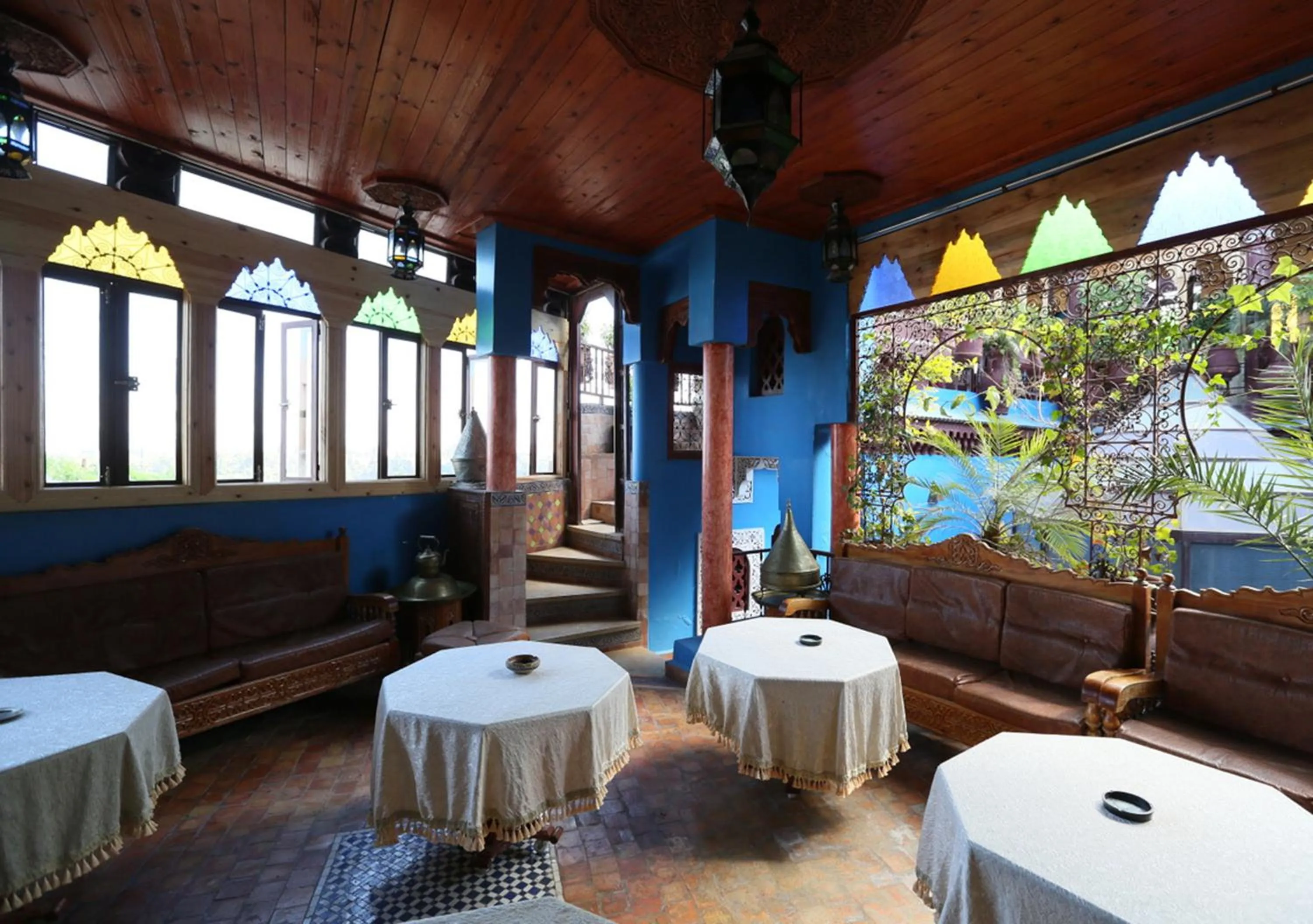 Restaurant/places to eat in Riad Hiba