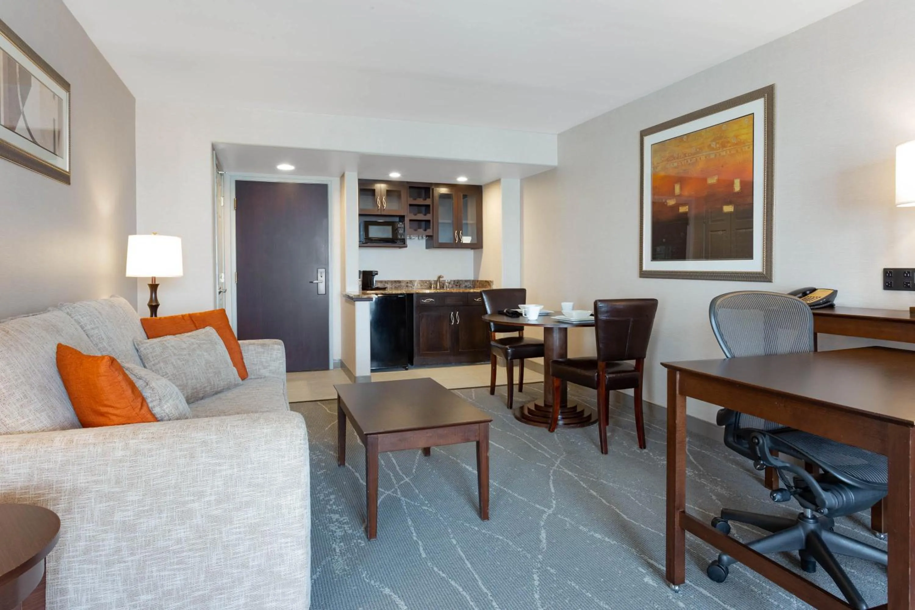 Kitchen or kitchenette in Wingate by Wyndham Tinley Park