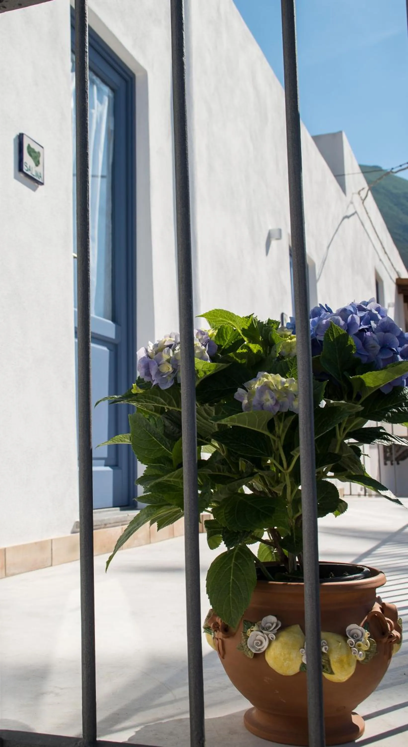 Property building in Le Sette Perle