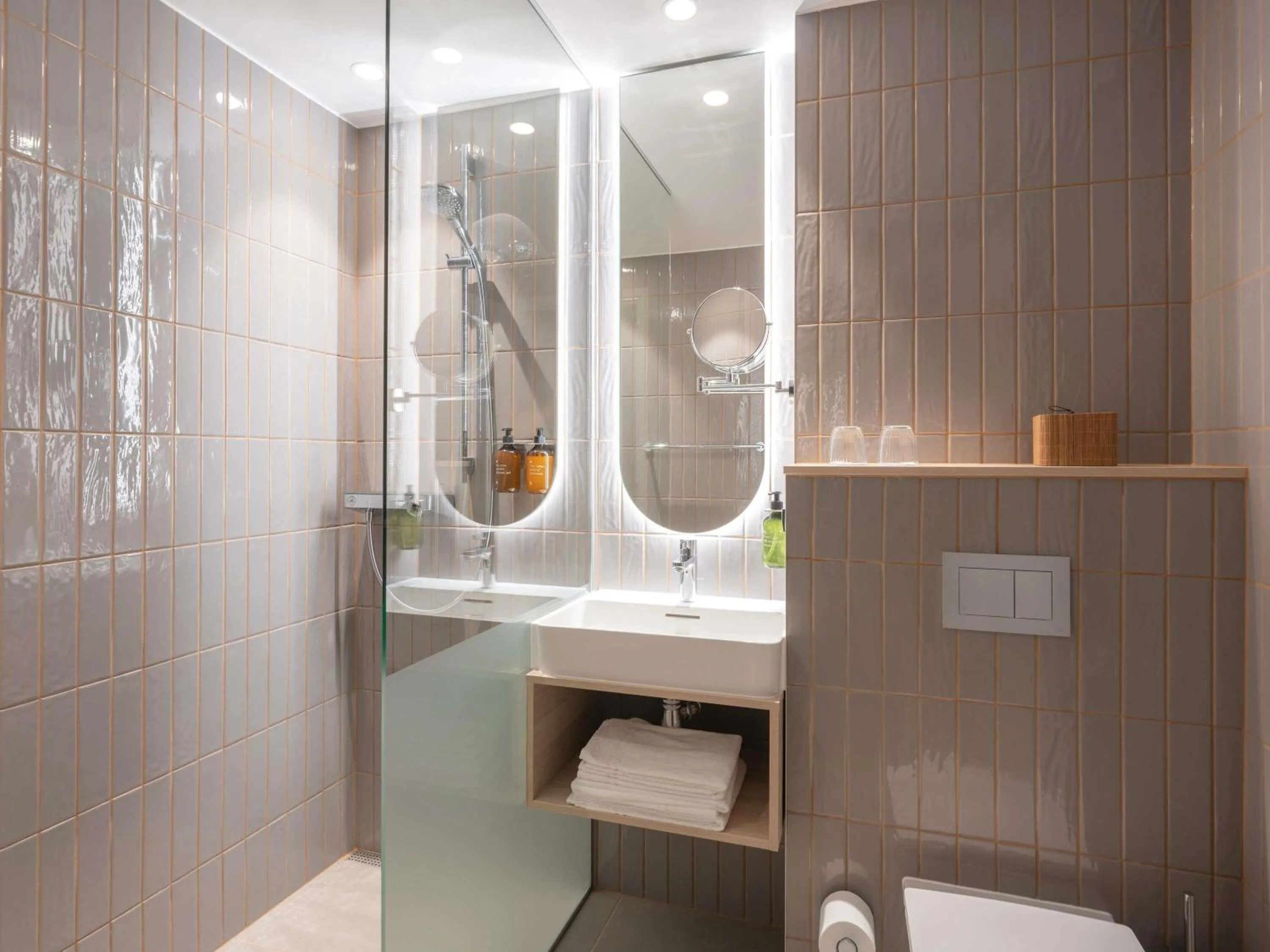 Bedroom in Oru Hub Hotel Tallinn - Handwritten Collection