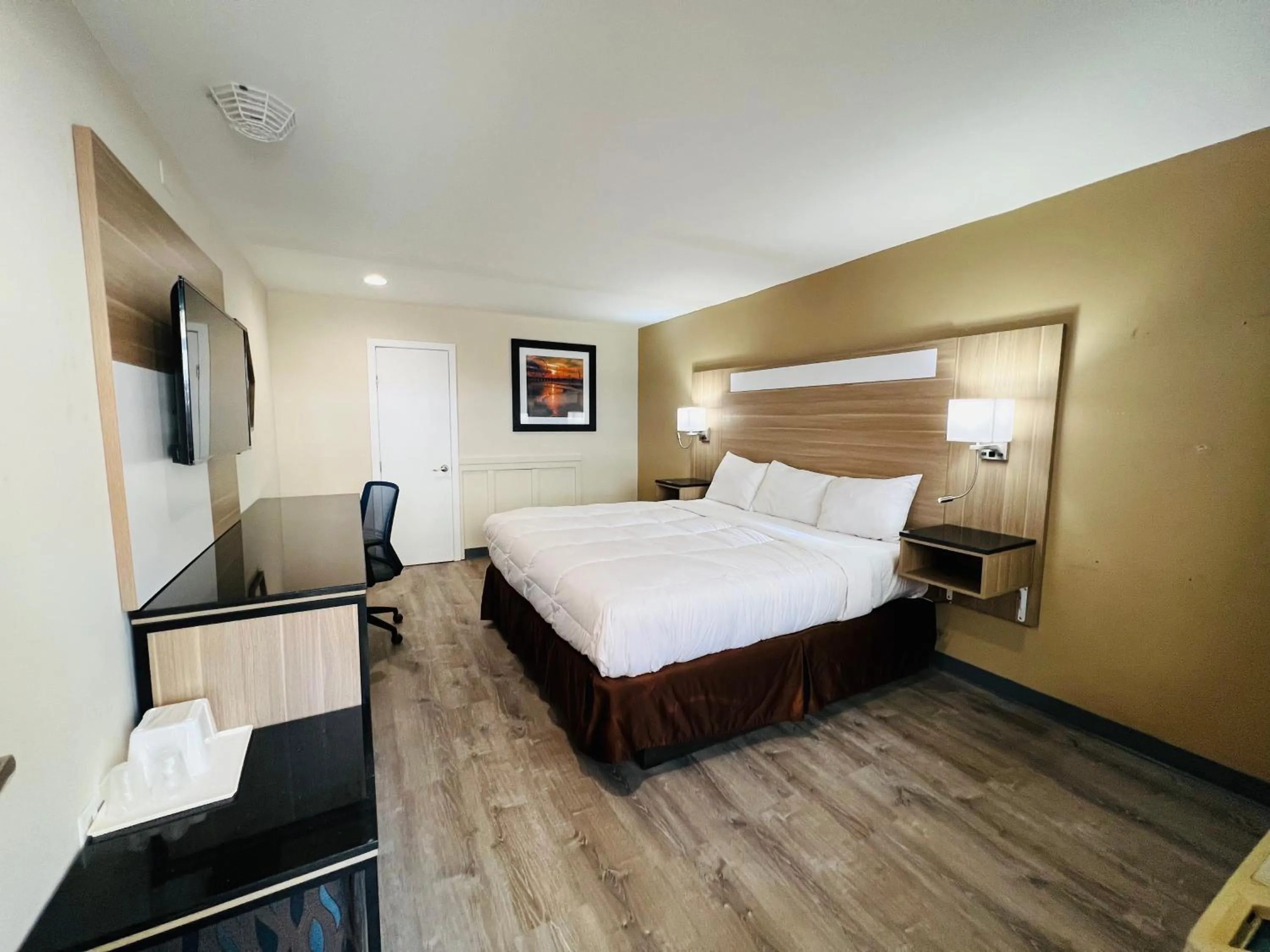 Bed in Premier Inn Atlantic City