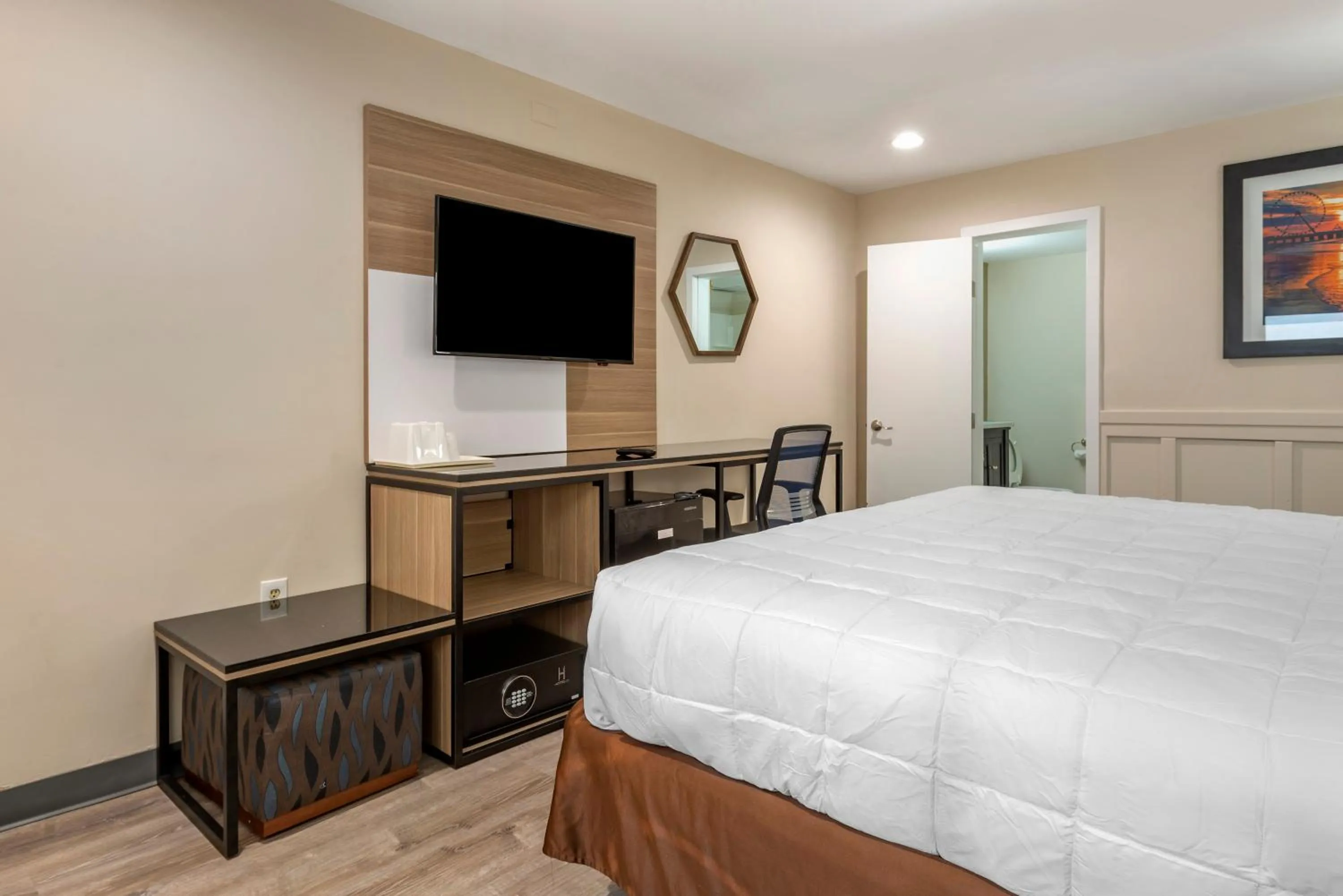 Bed in Premier Inn Atlantic City