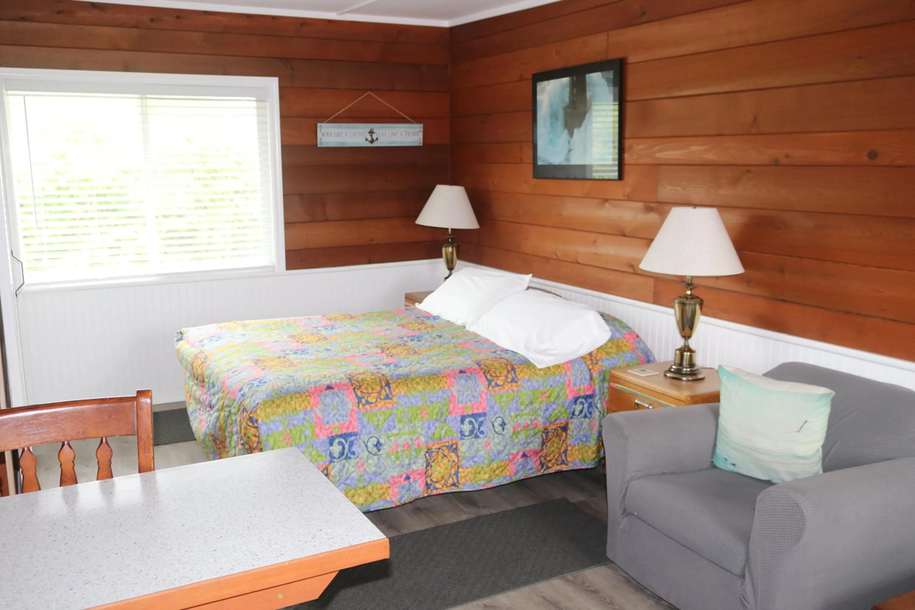 Bed in The Lowtide Motel