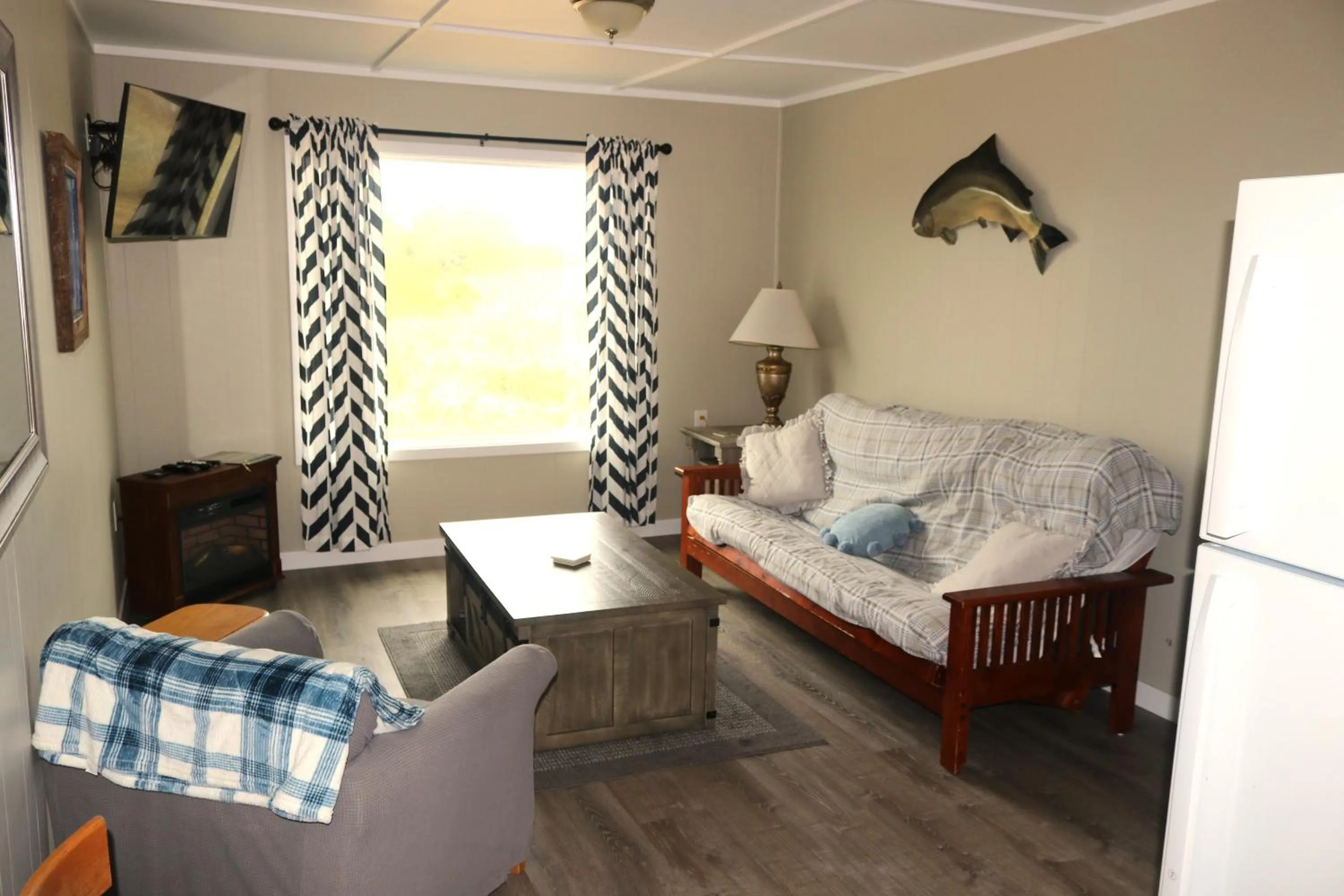 Bed in The Lowtide Motel