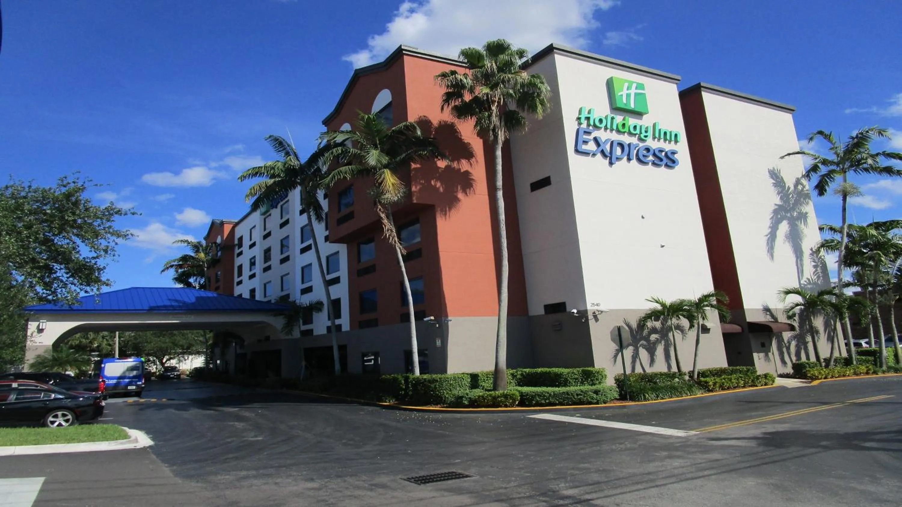 Property building in Holiday Inn Express and Suites Fort Lauderdale Airport West by IHG