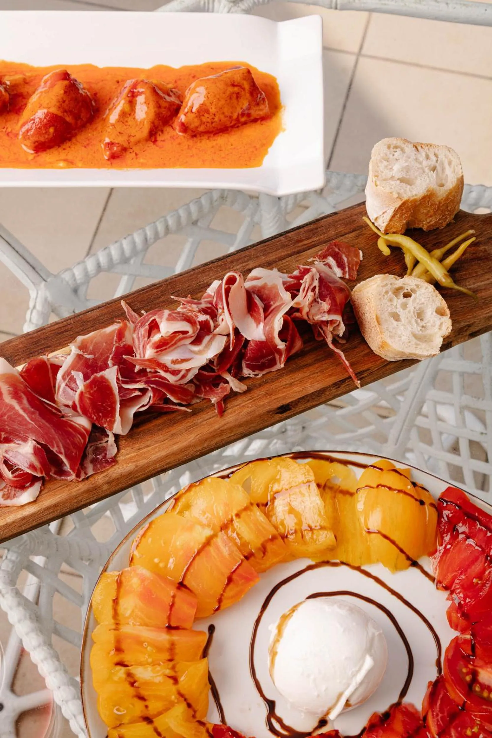 Restaurant/places to eat in Château du Clair de Lune - Boutique Luxury Hotel