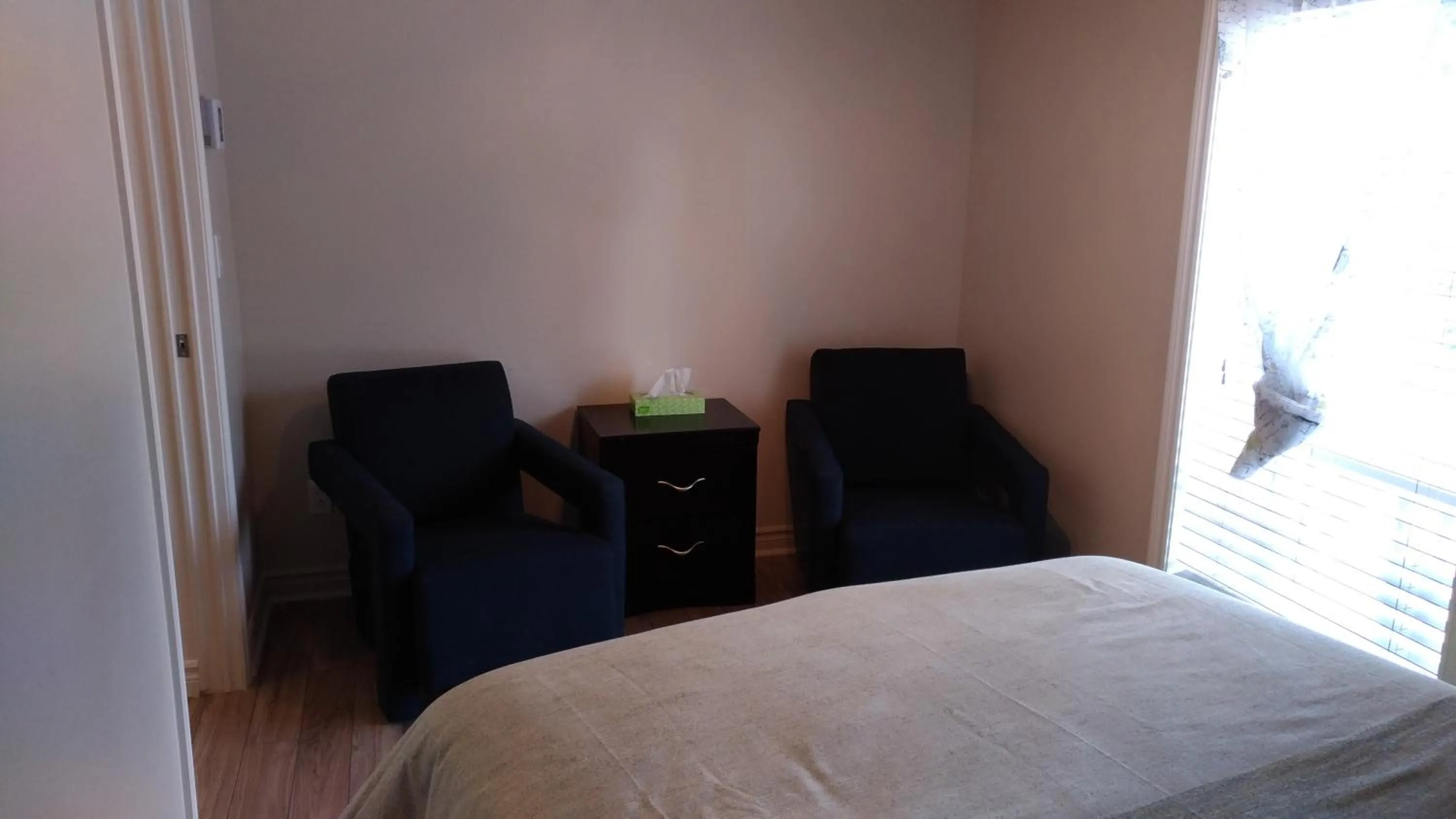 Bedroom, Bed in Les Appartements de La Bergeronnette