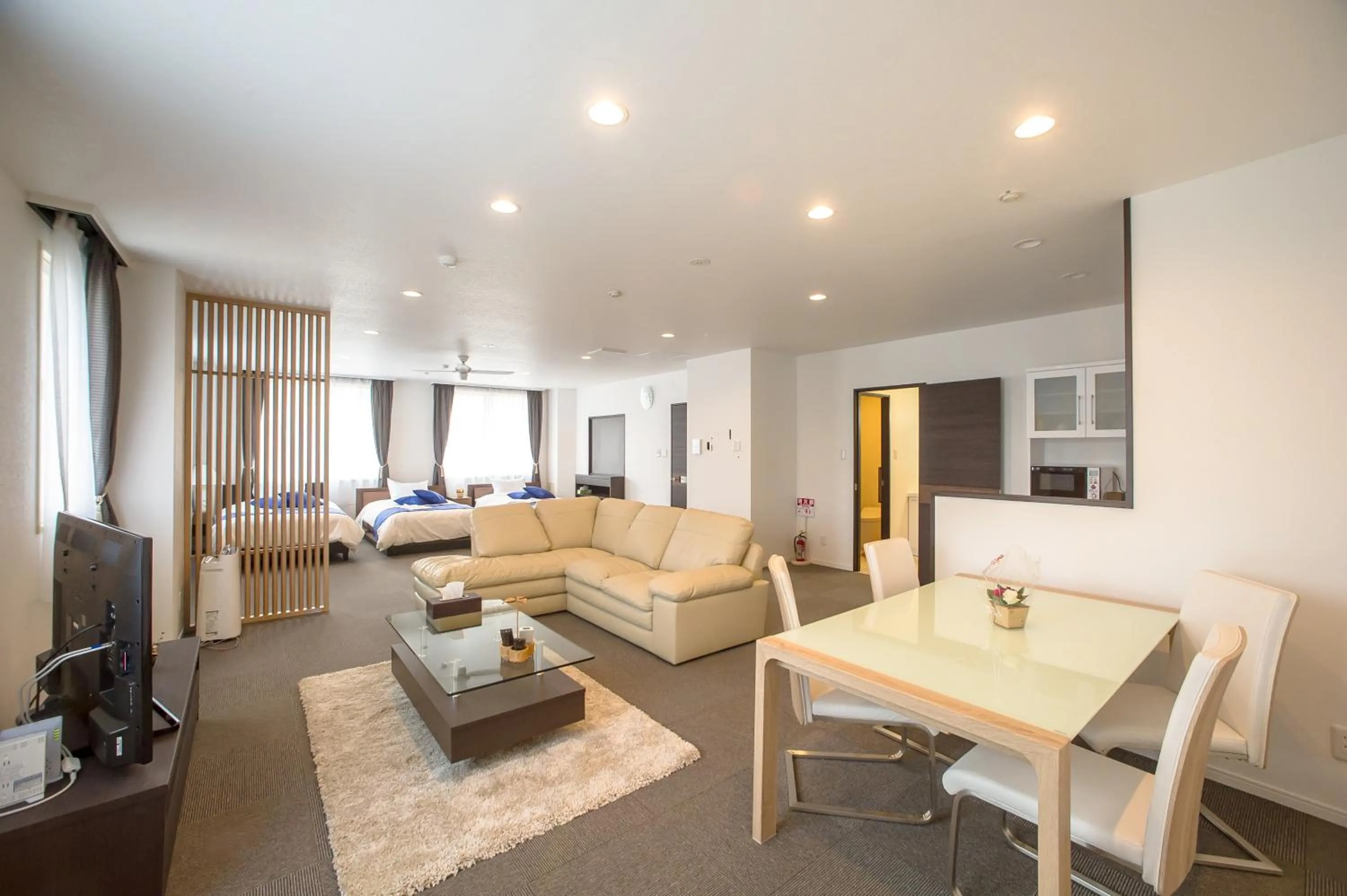Photo of the whole room in Condominium Panoramique Motomachi