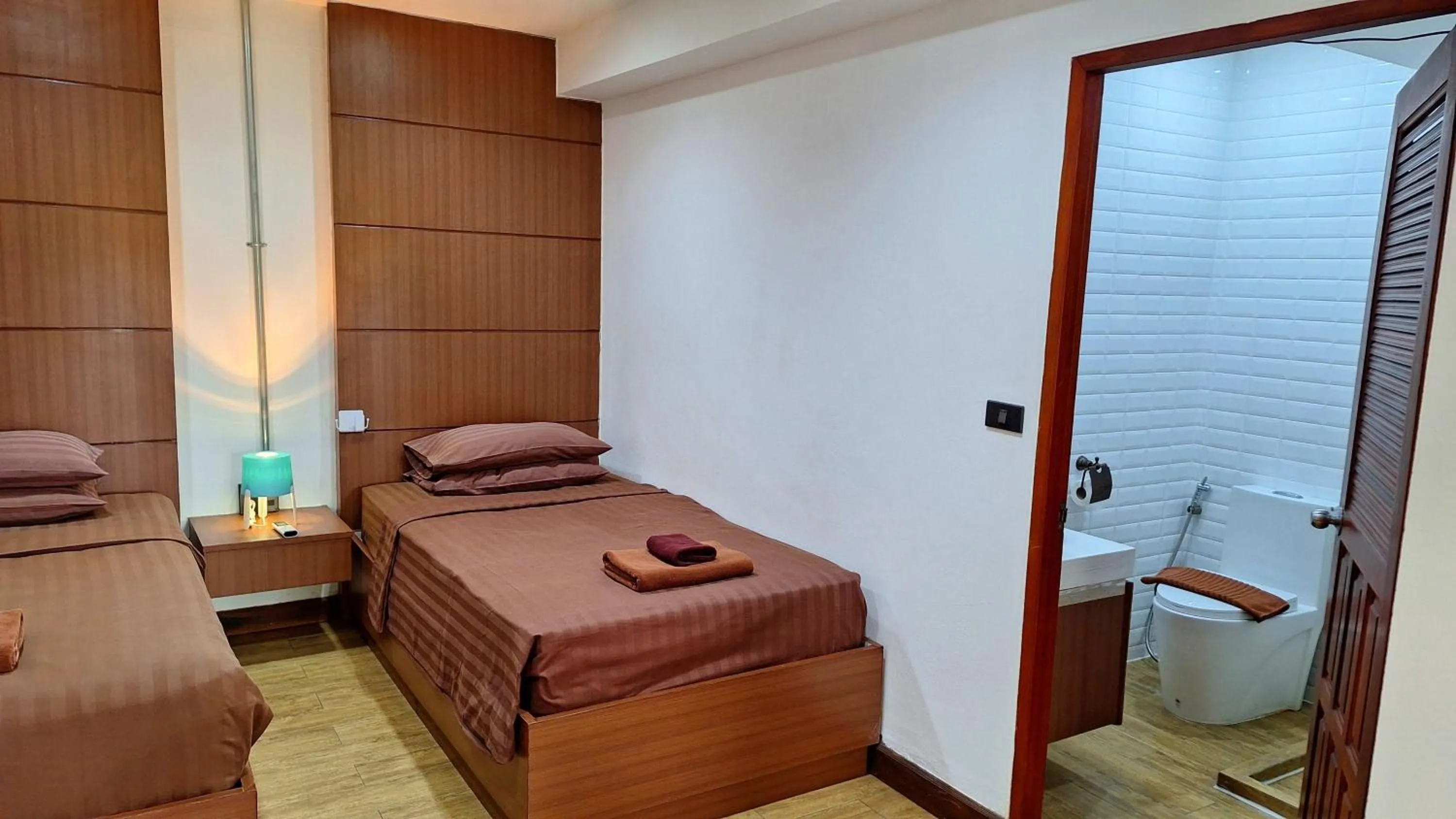 Bathroom, Bed in Alpha Gay Resort & Spa - Men Only