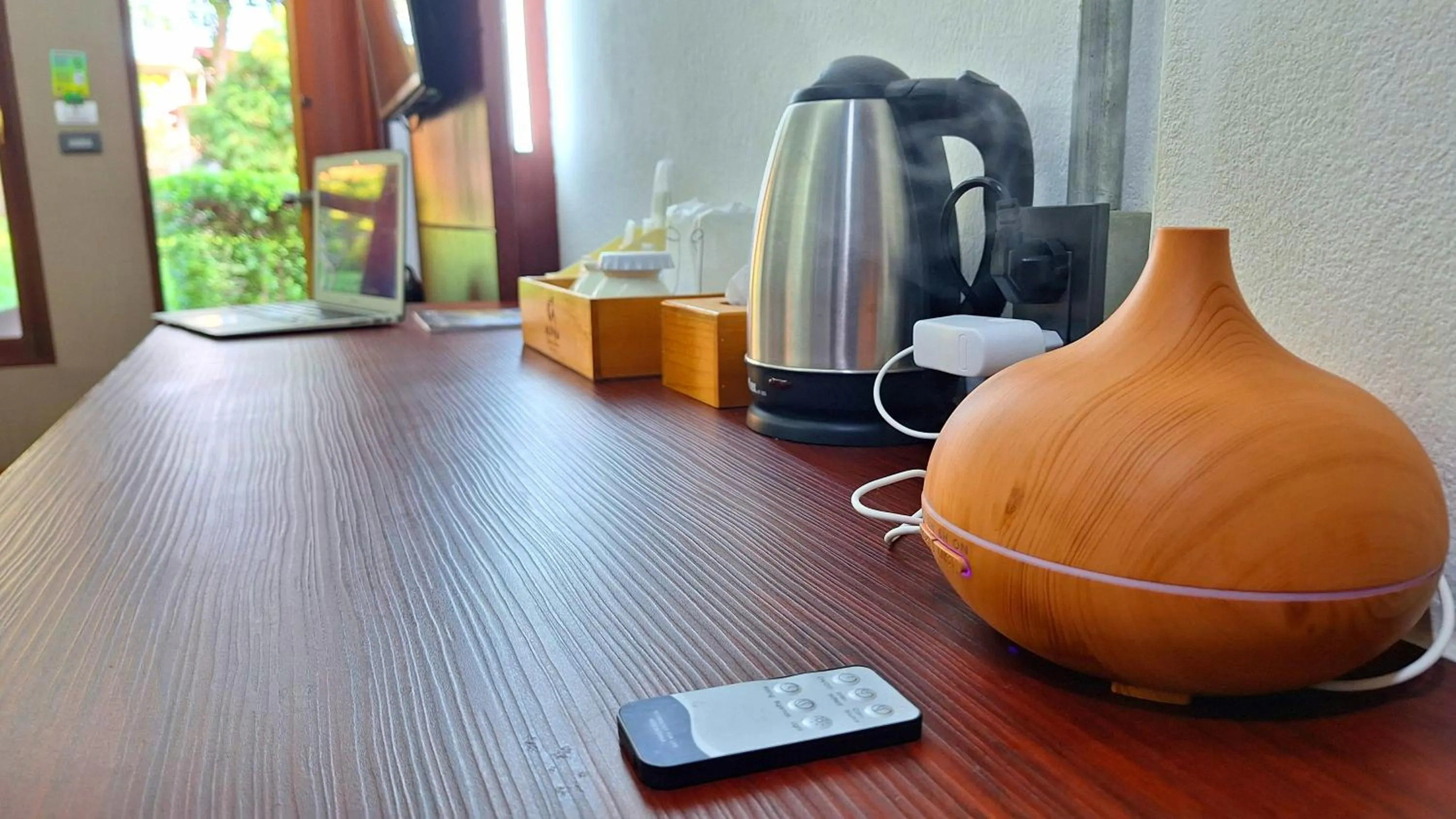 Coffee/tea facilities in Alpha Gay Resort & Spa - Men Only