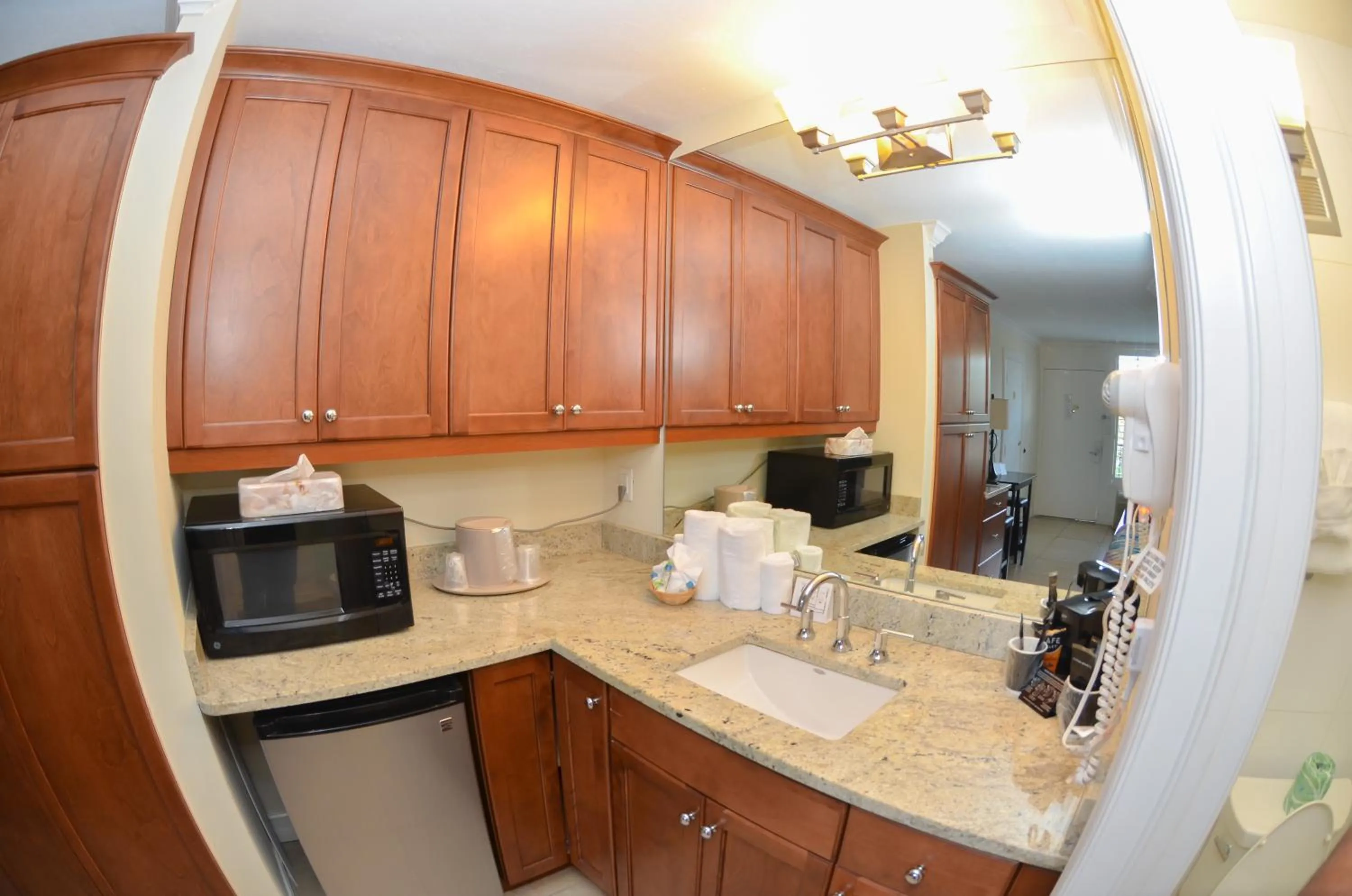 Kitchen or kitchenette in Gulfcoast Inn Naples