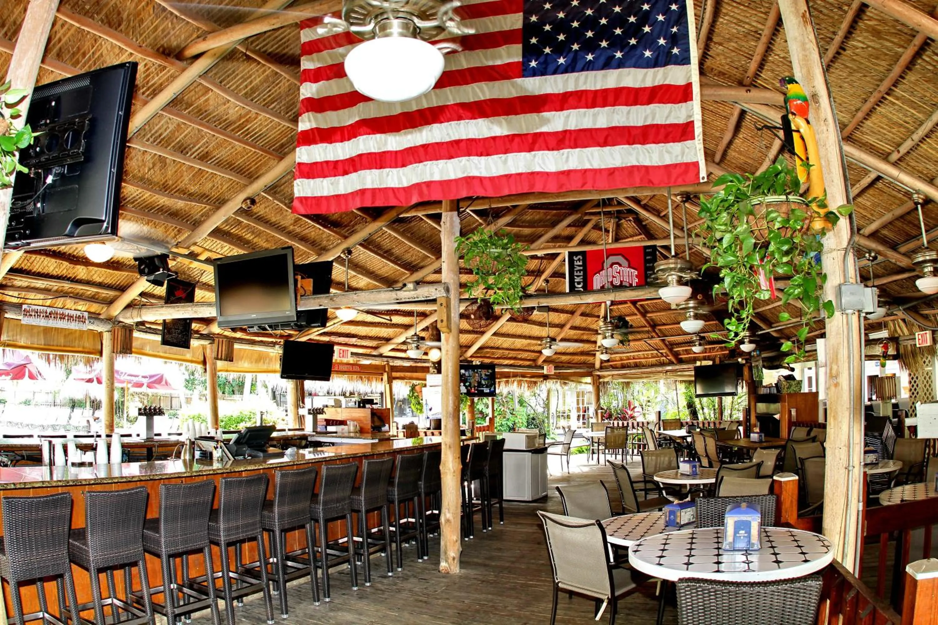 Lounge or bar in Gulfcoast Inn Naples
