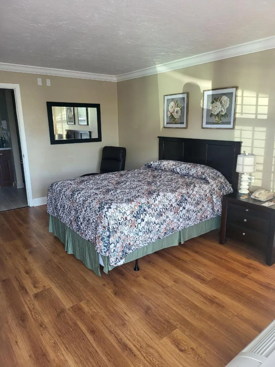 Bedroom, Bed in Gulfcoast Inn Naples