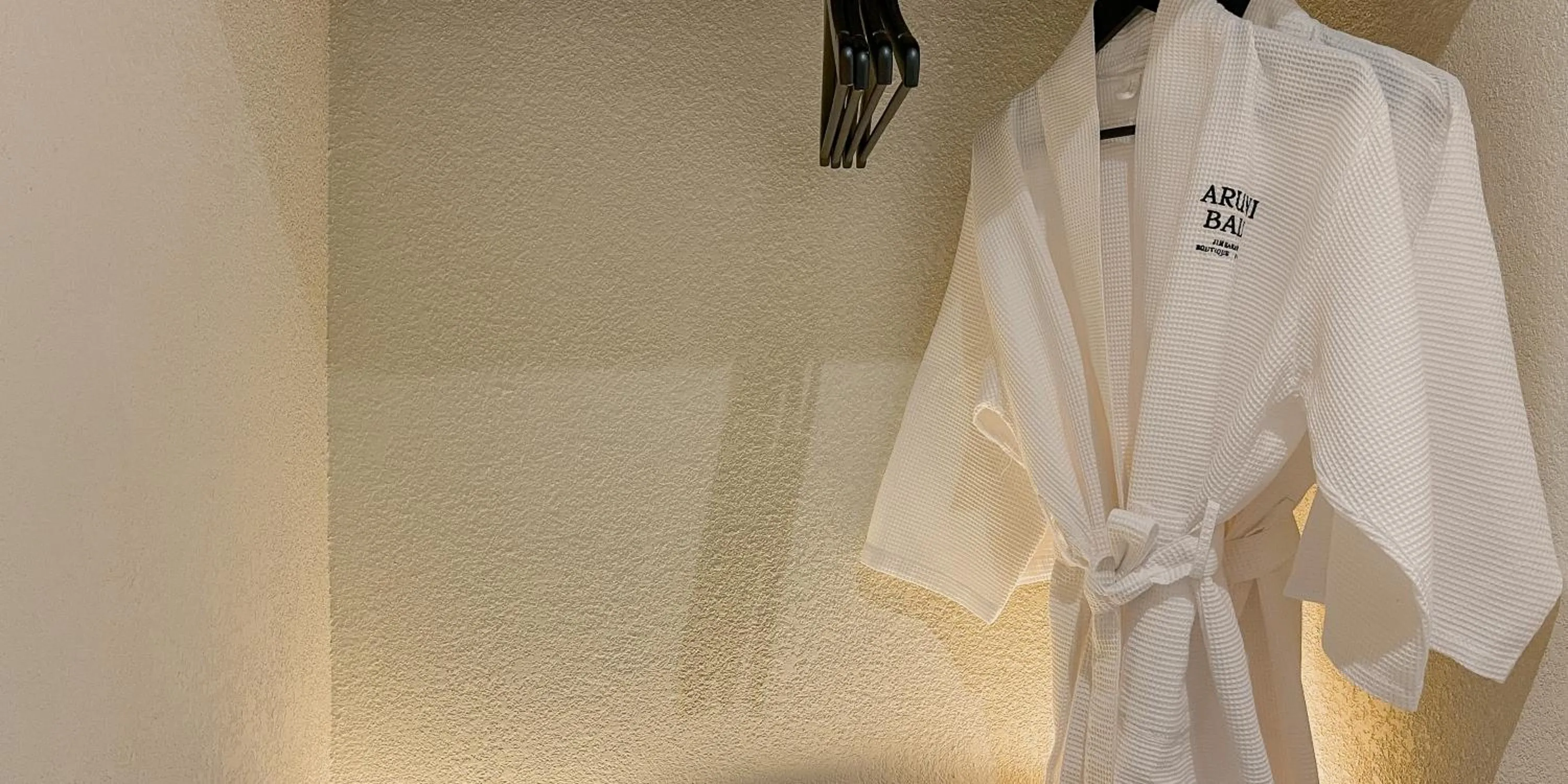 wardrobe in Aruni Bali Jimbaran Boutique Villa